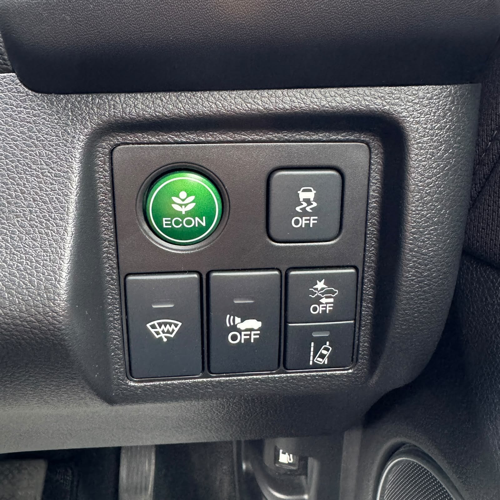 Honda Vezel 2018 Automatic H-Sensing