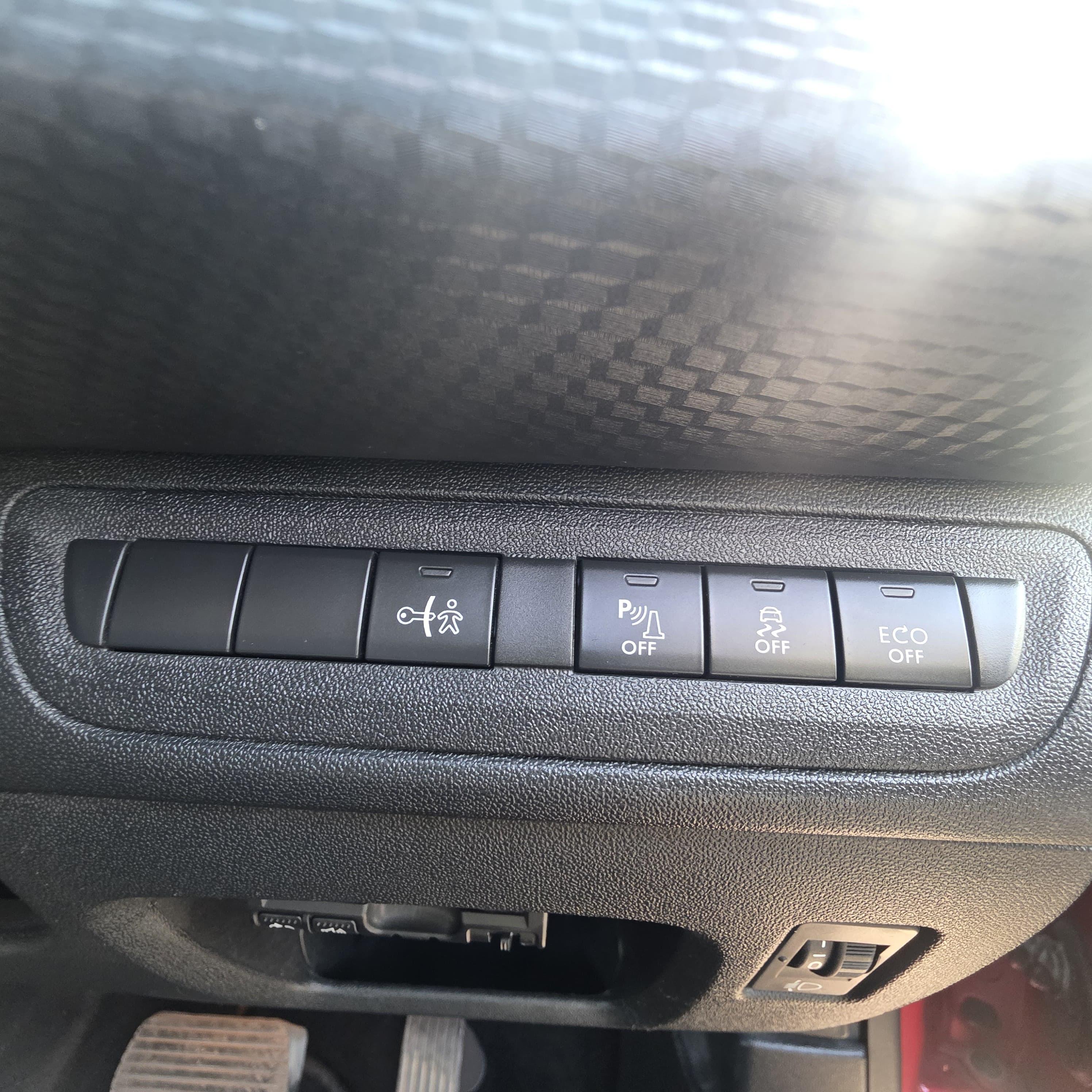 Peugeot 208 Automatic 2018 Low Miles