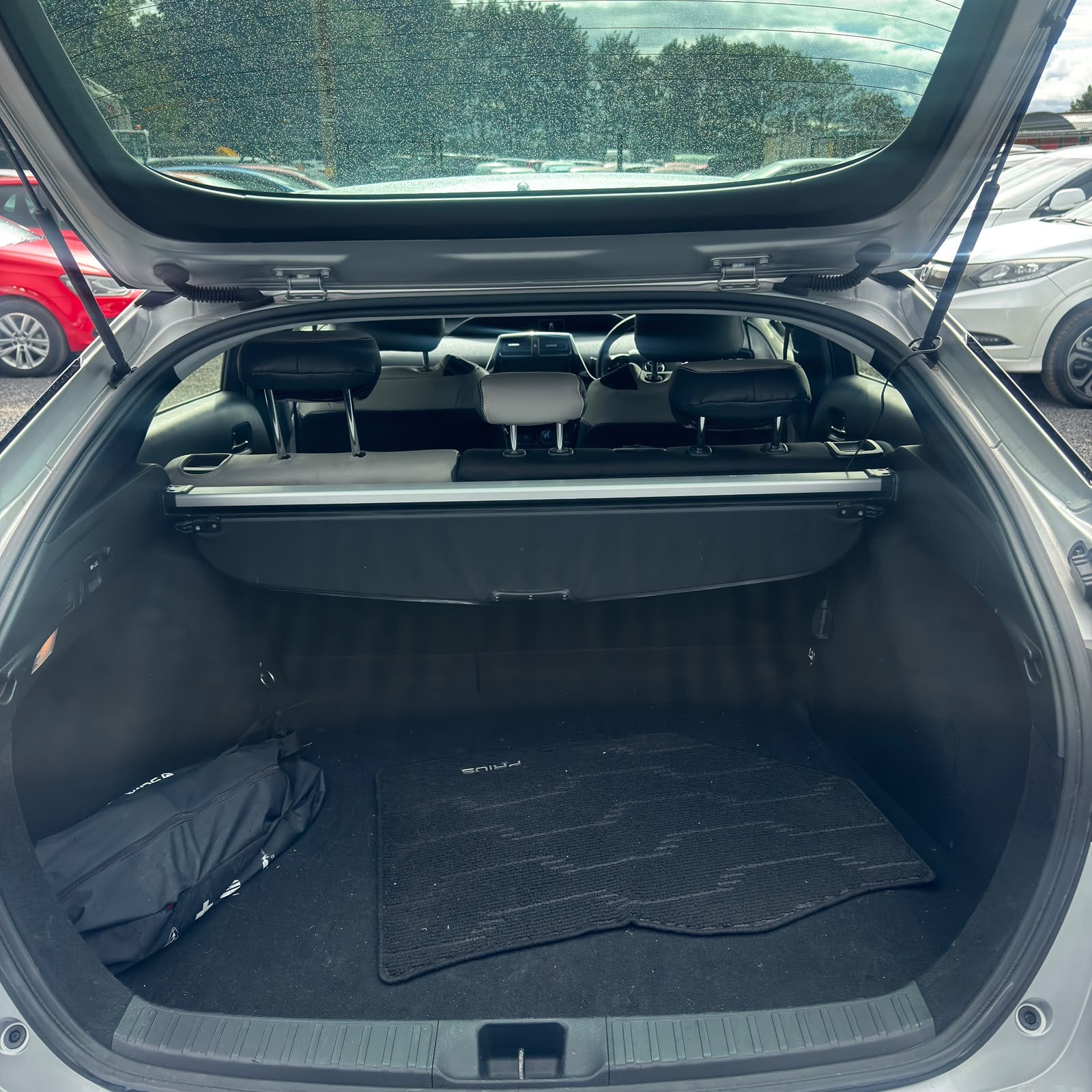 Toyota Prius 2022 Automatic