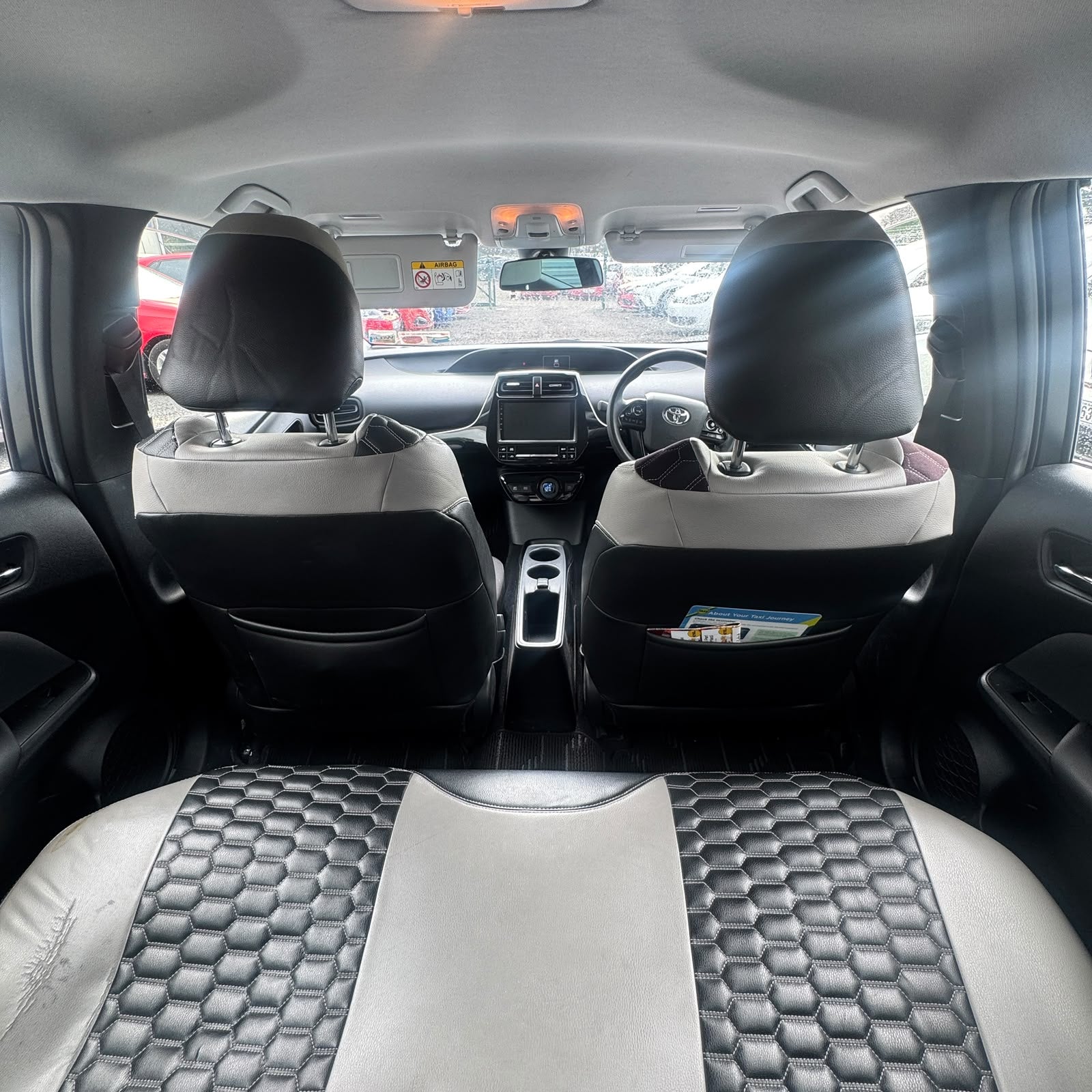 Toyota Prius 2022 Automatic