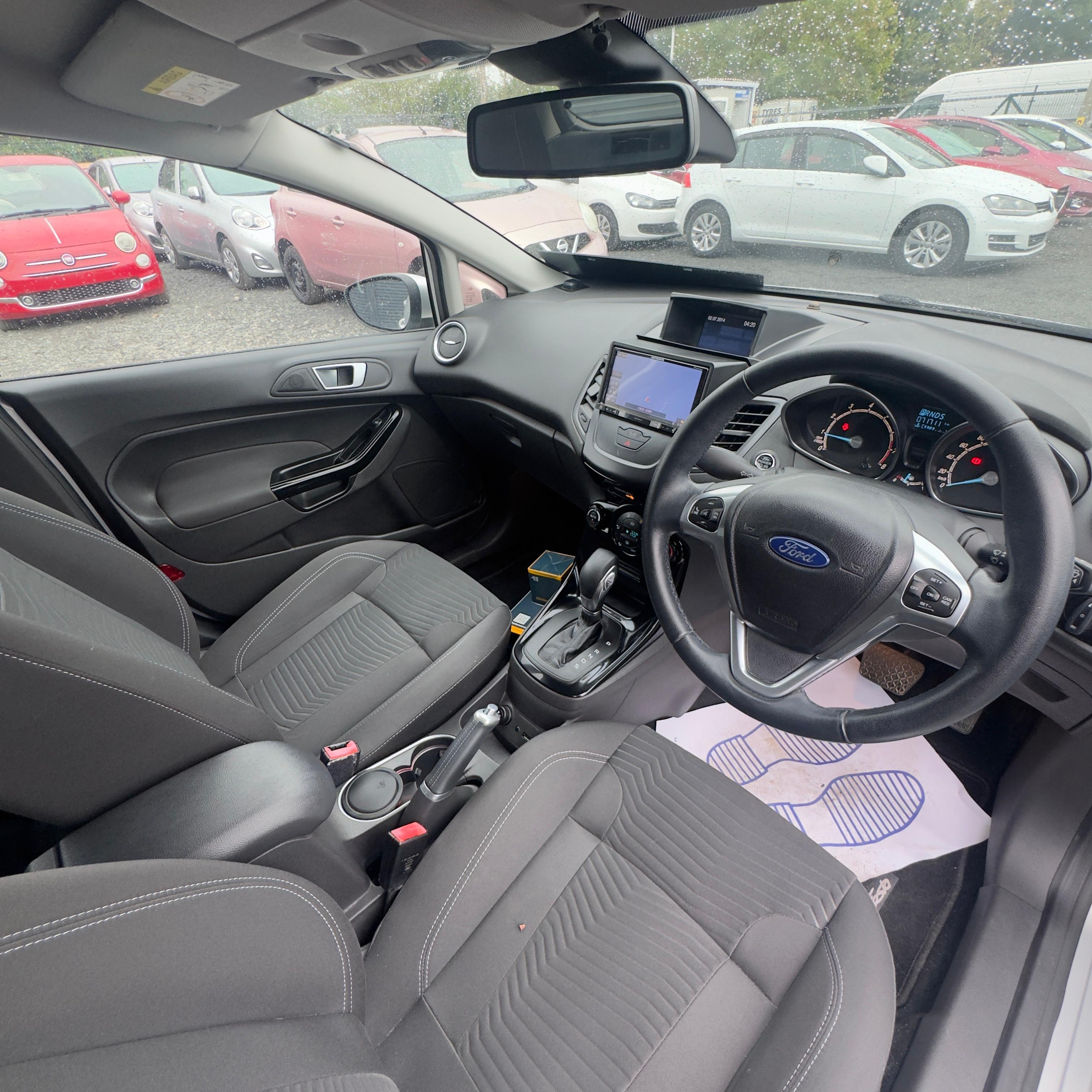 Ford Fiesta Automatic 2015