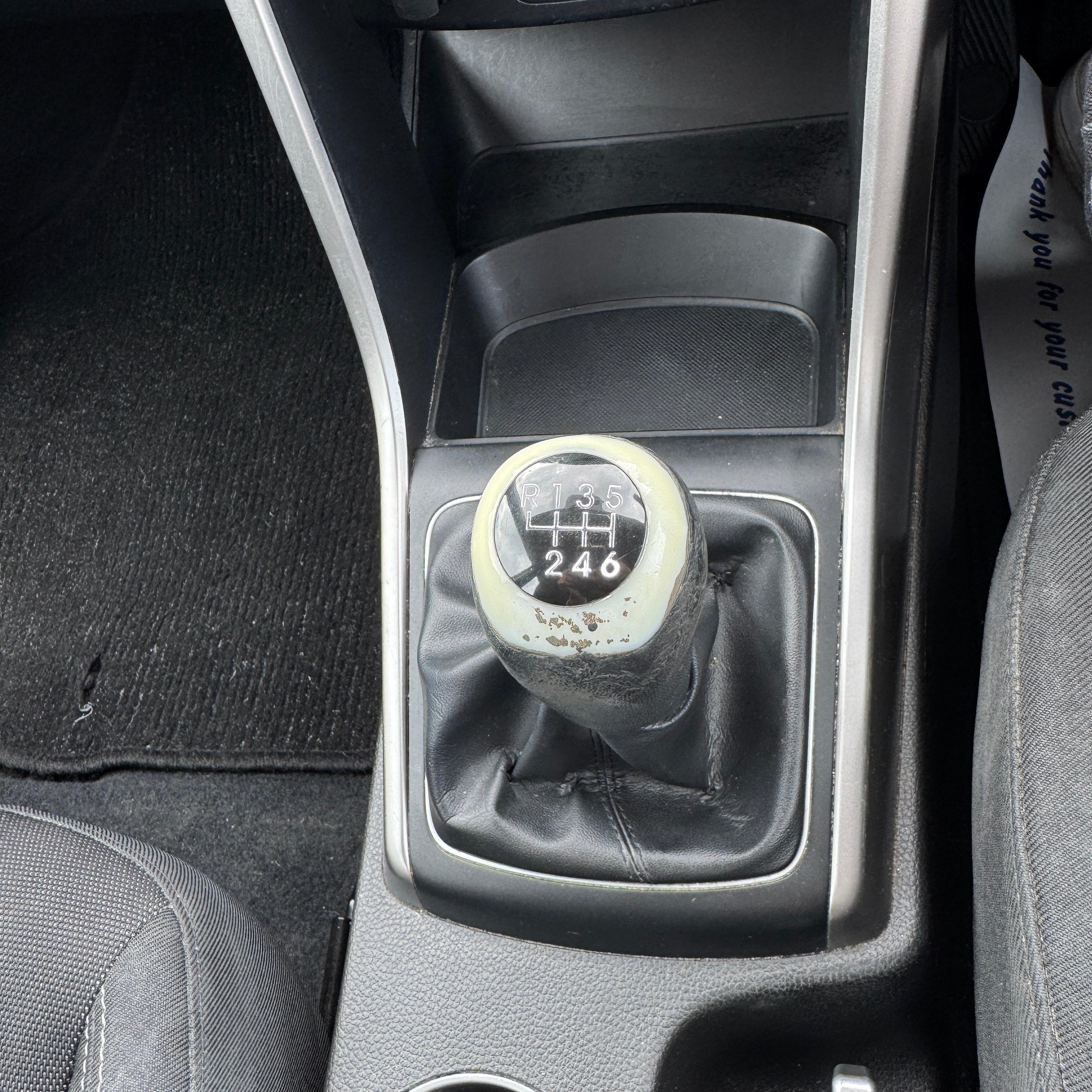 Hyundai i30 2012 Manual