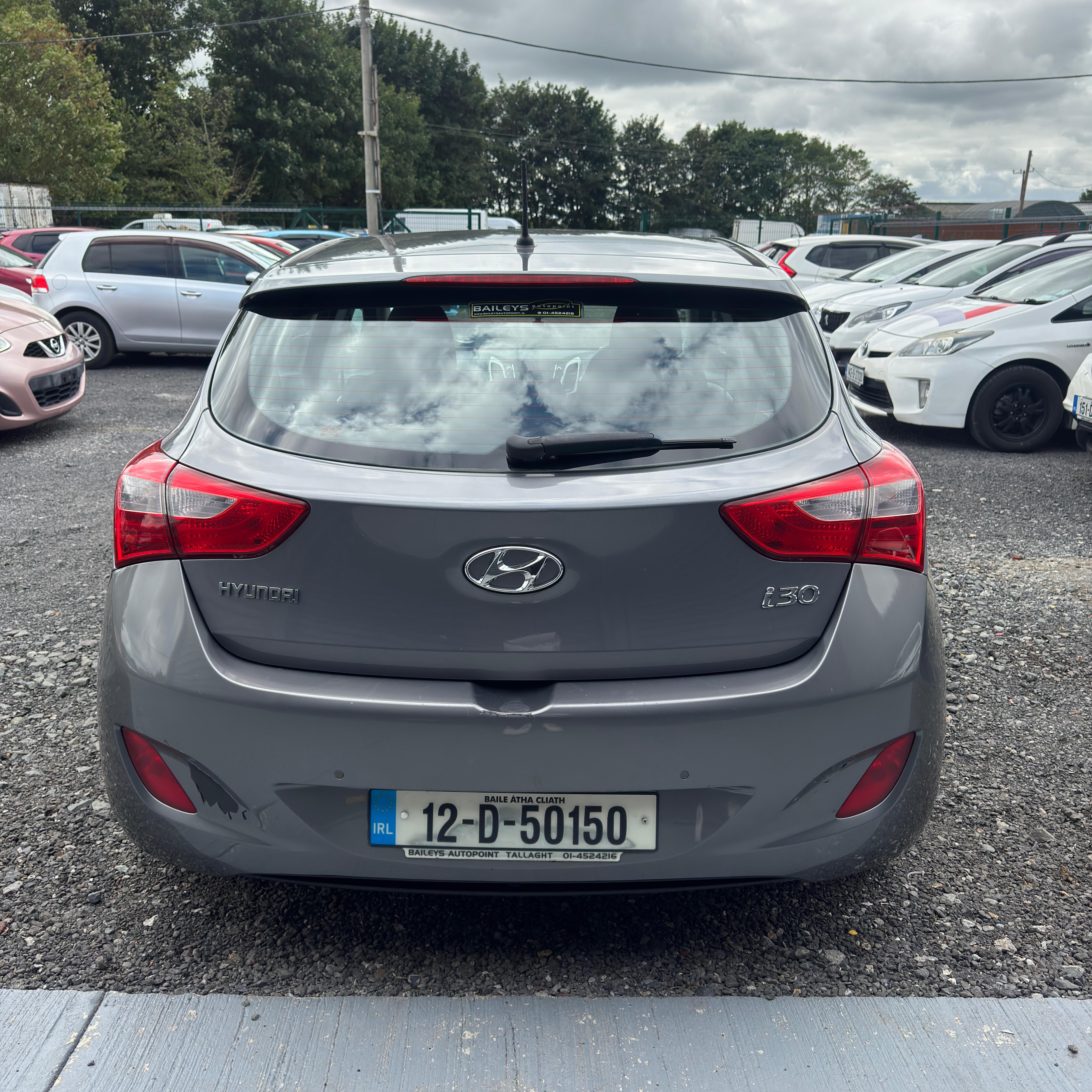 Hyundai i30 2012 Manual