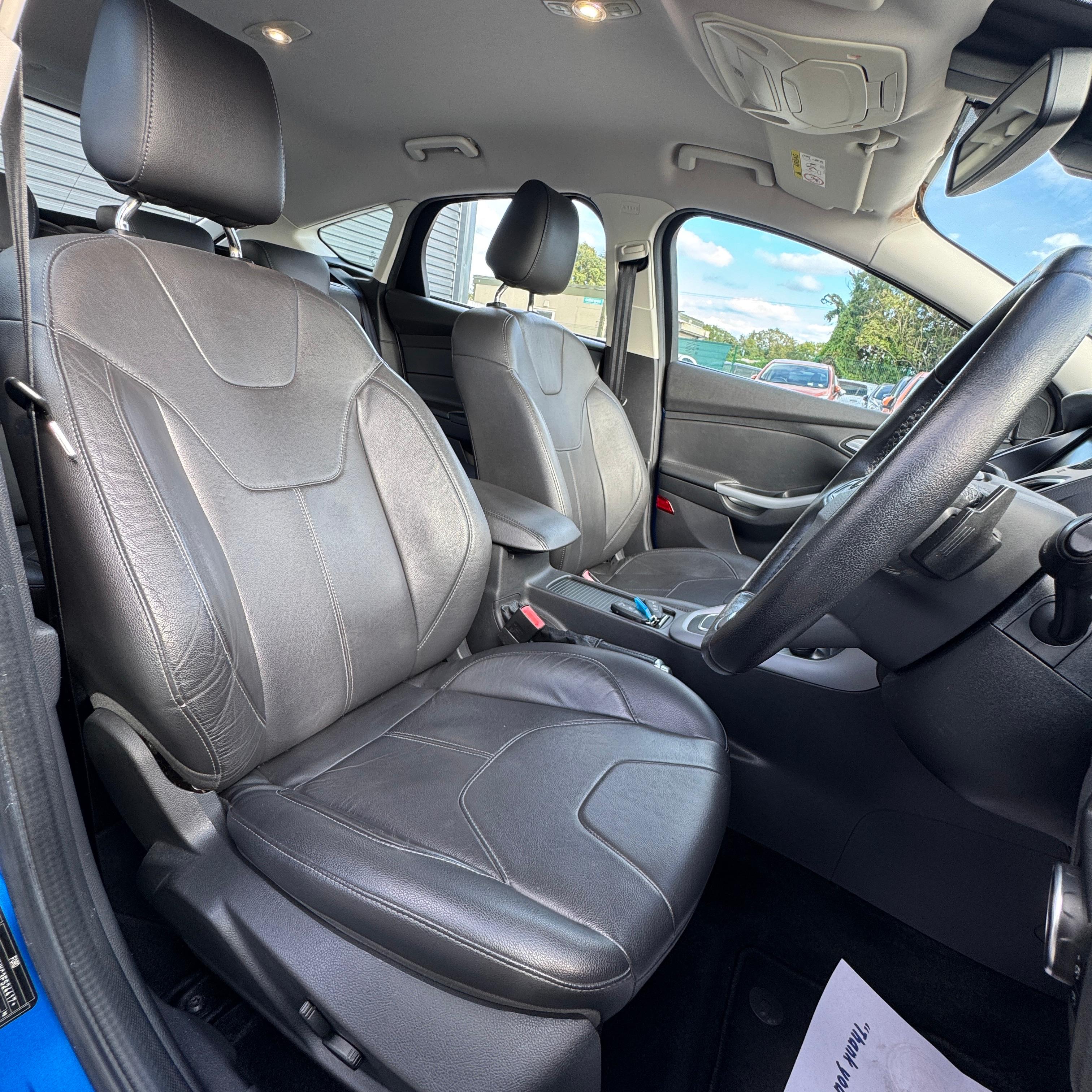Ford Focus S 2015 Automatic