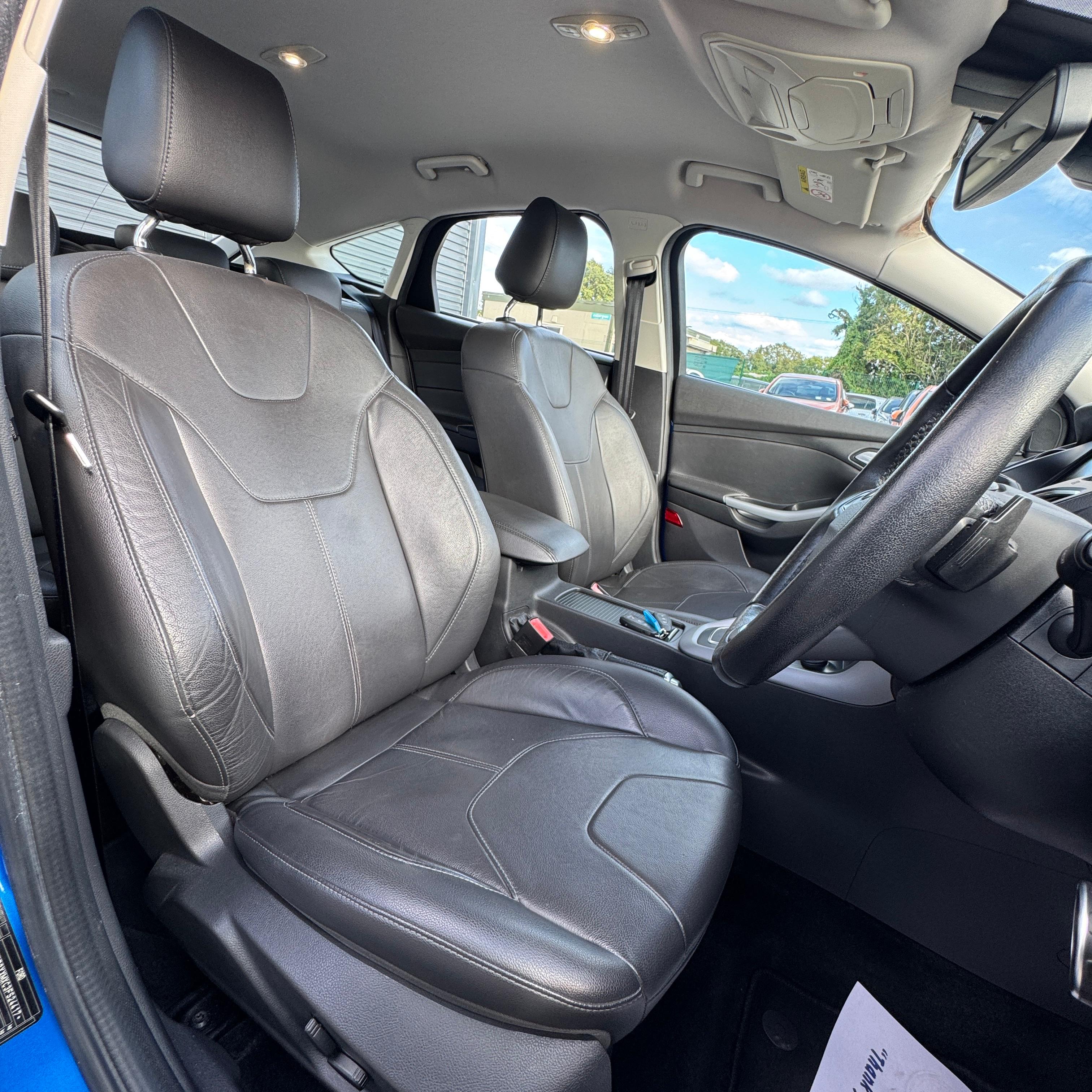 Ford Focus S 2015 Automatic