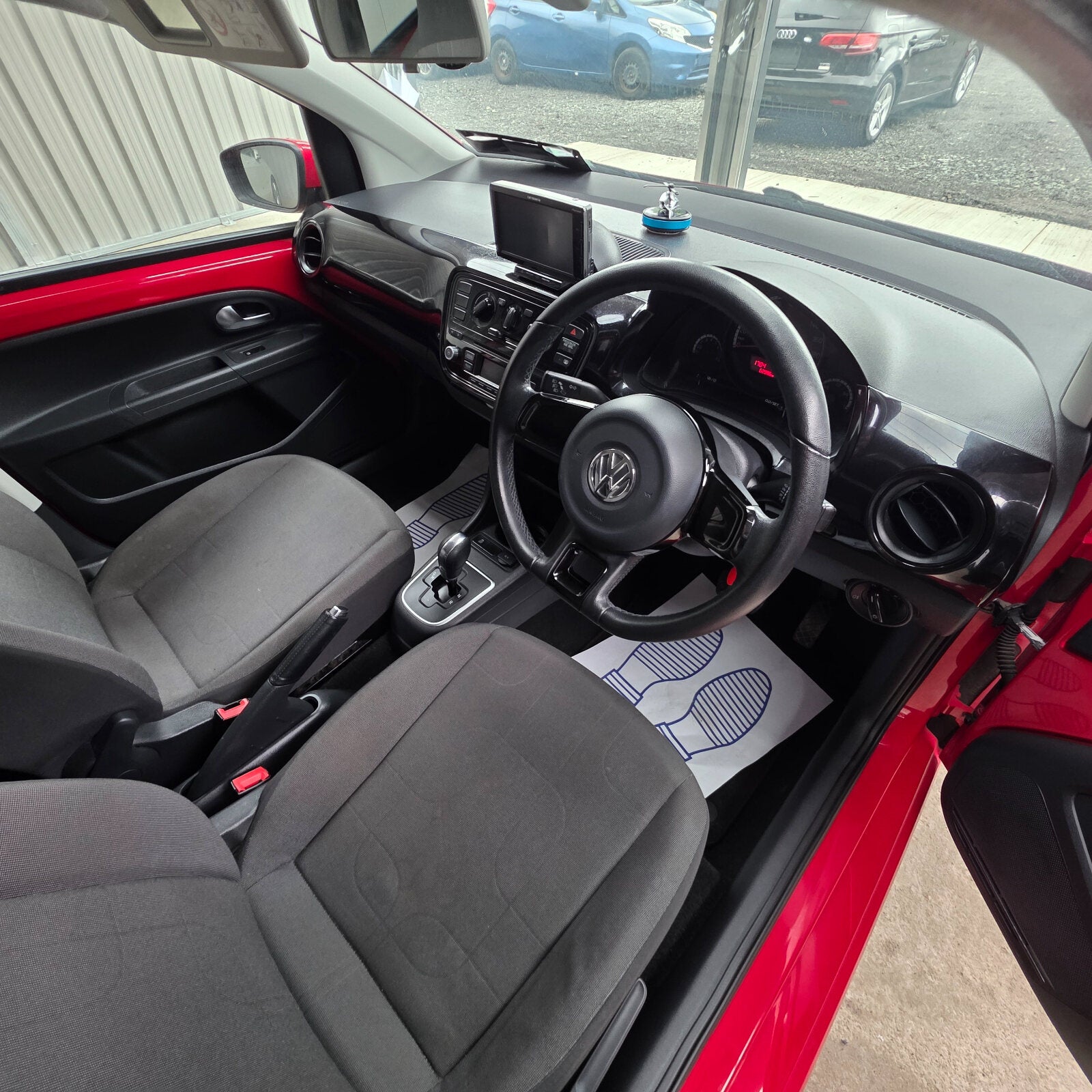 Volkswagen Up 2015 Automatic