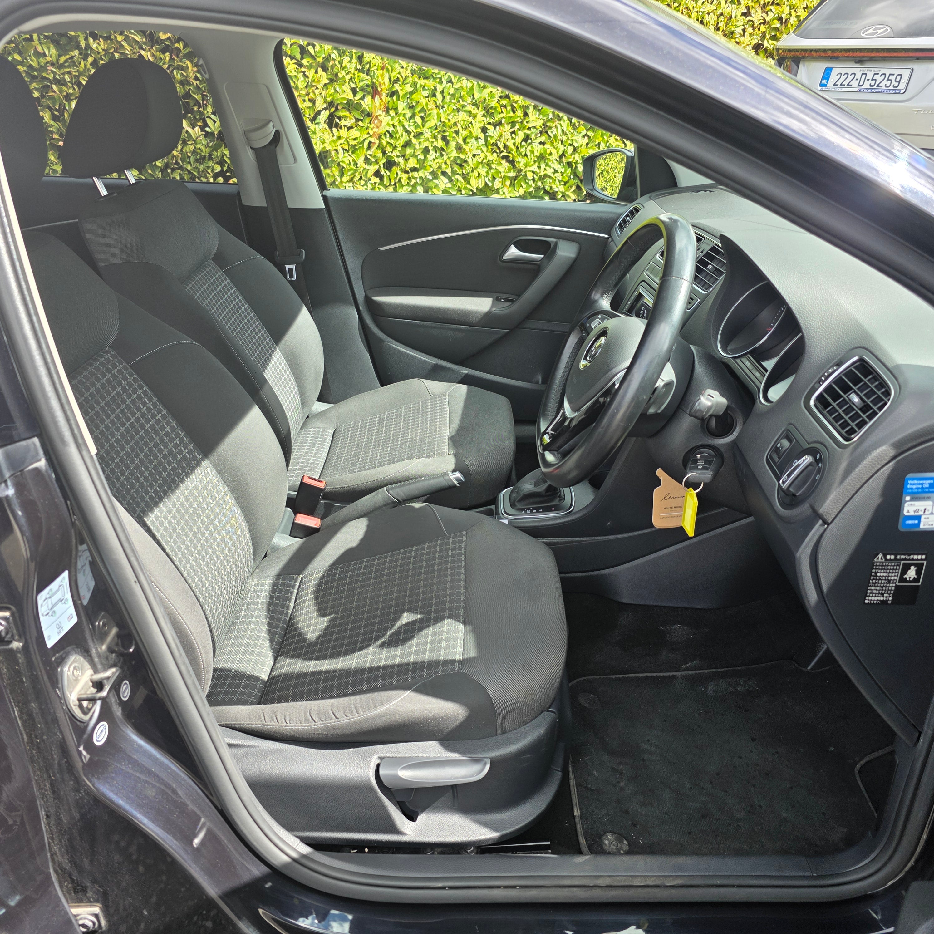 Volkswagen Polo 2015 Automatic