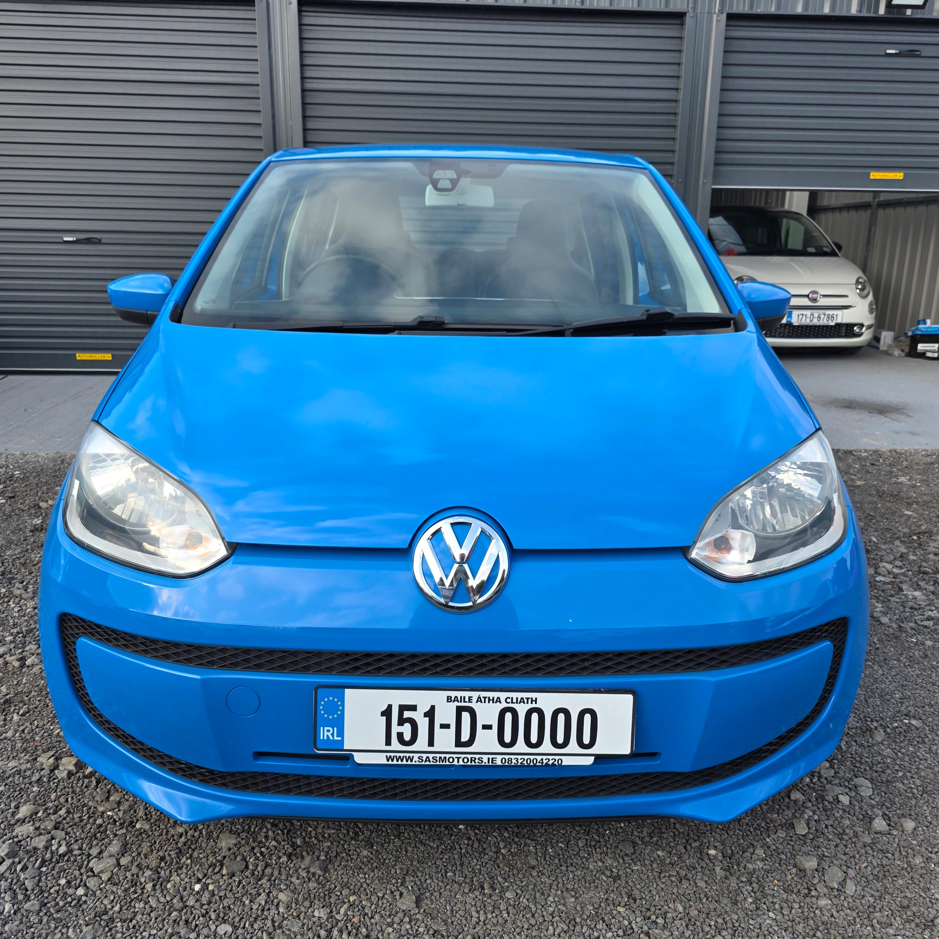 Volkswagen Up Automatic 2015