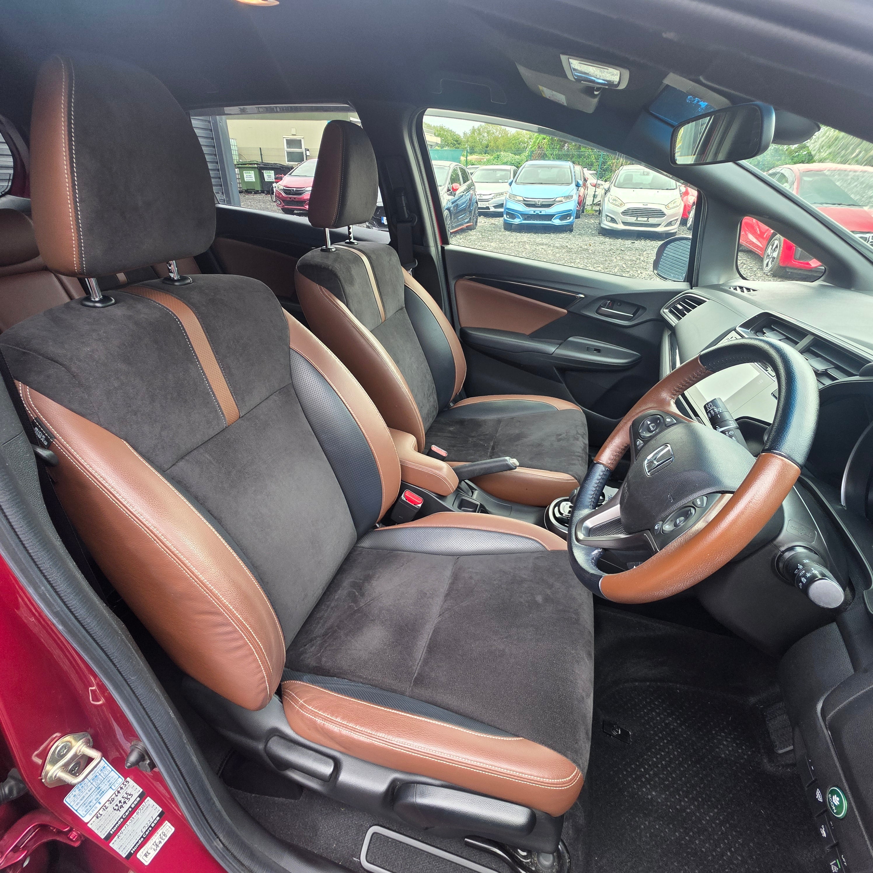 Honda Fit Hybrid Automatic 2018 Full Leather