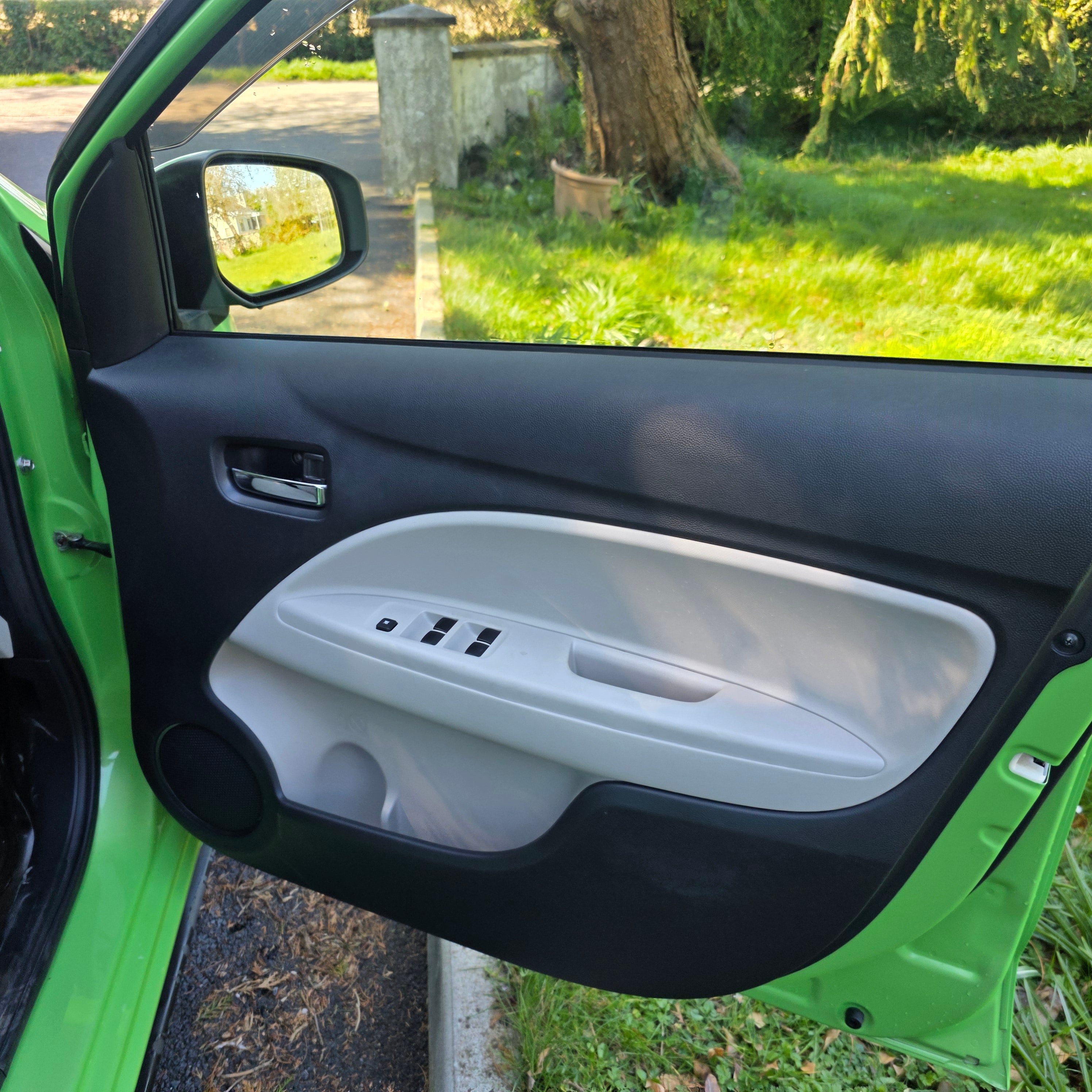 Mitsubishi Mirage 2014 Automatic