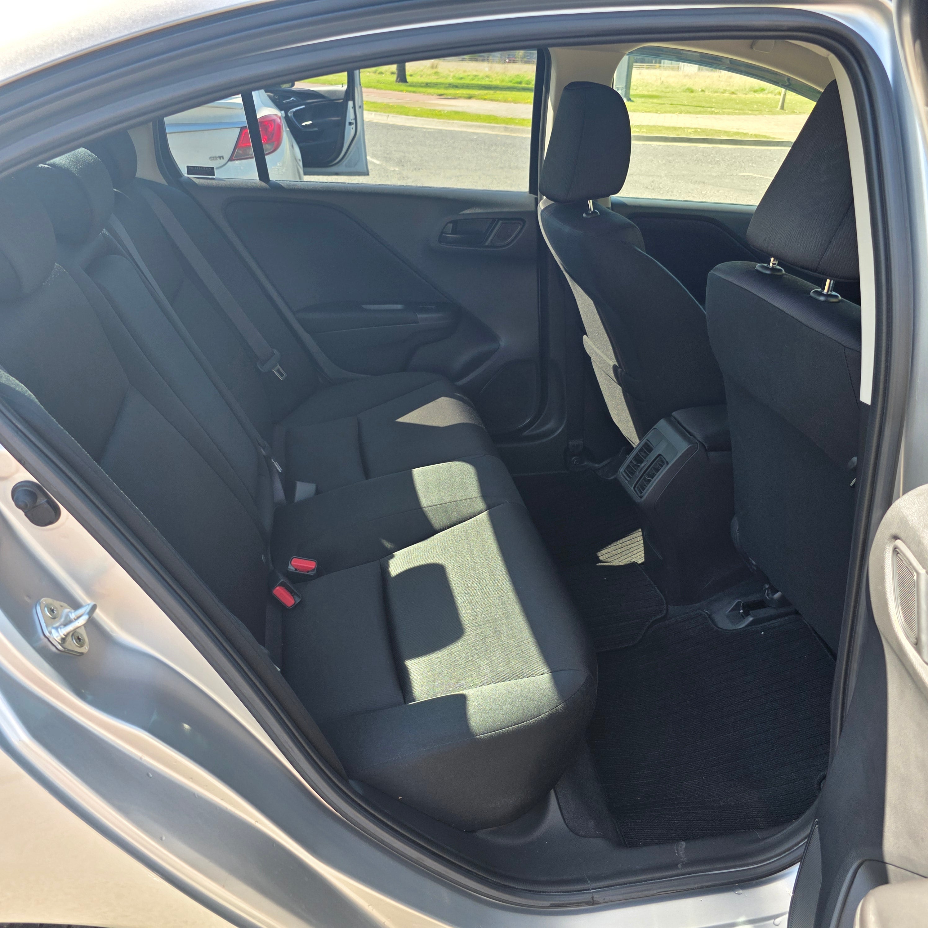 Honda Grace 2016 Hybrid Automatic