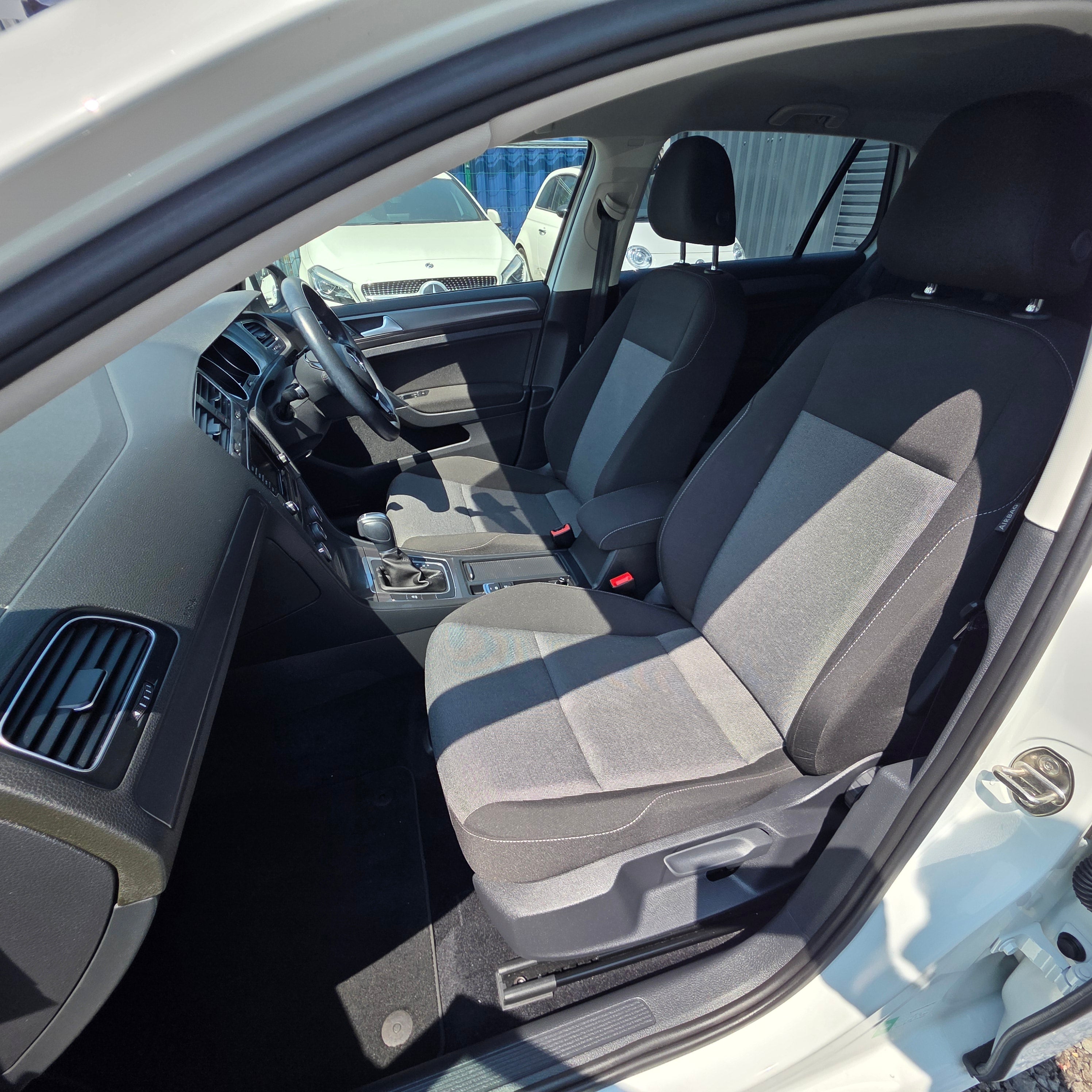Volkswagen Golf 2015 Automatic