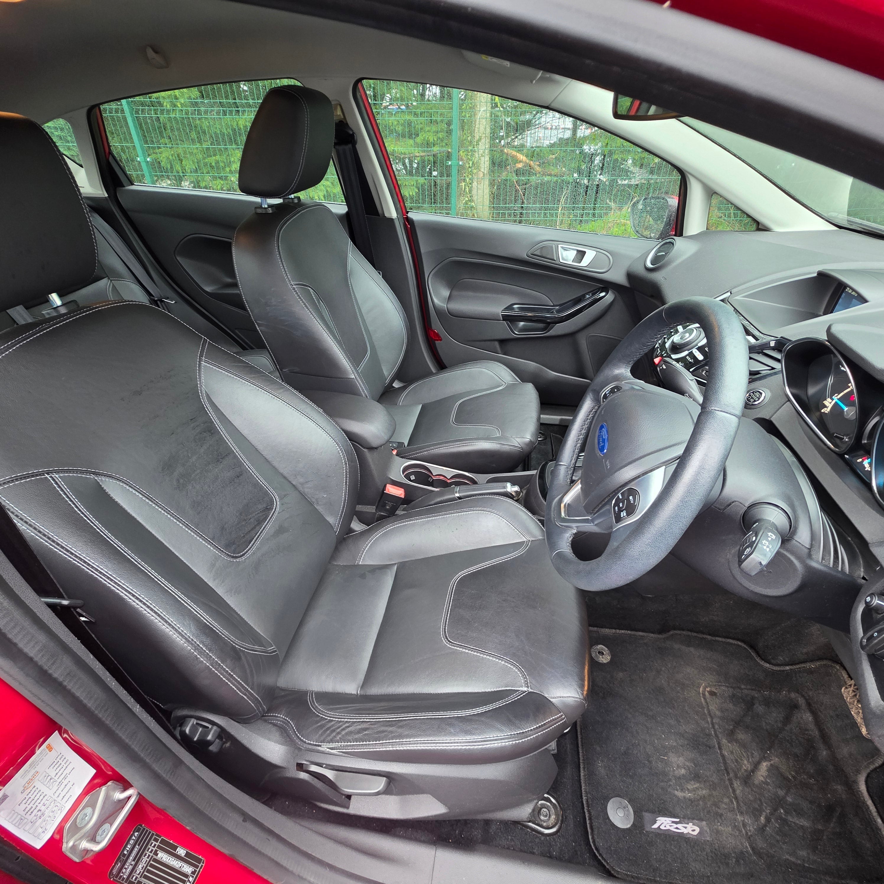 Ford Fiesta Automatic 2016 Leather Heated Seats