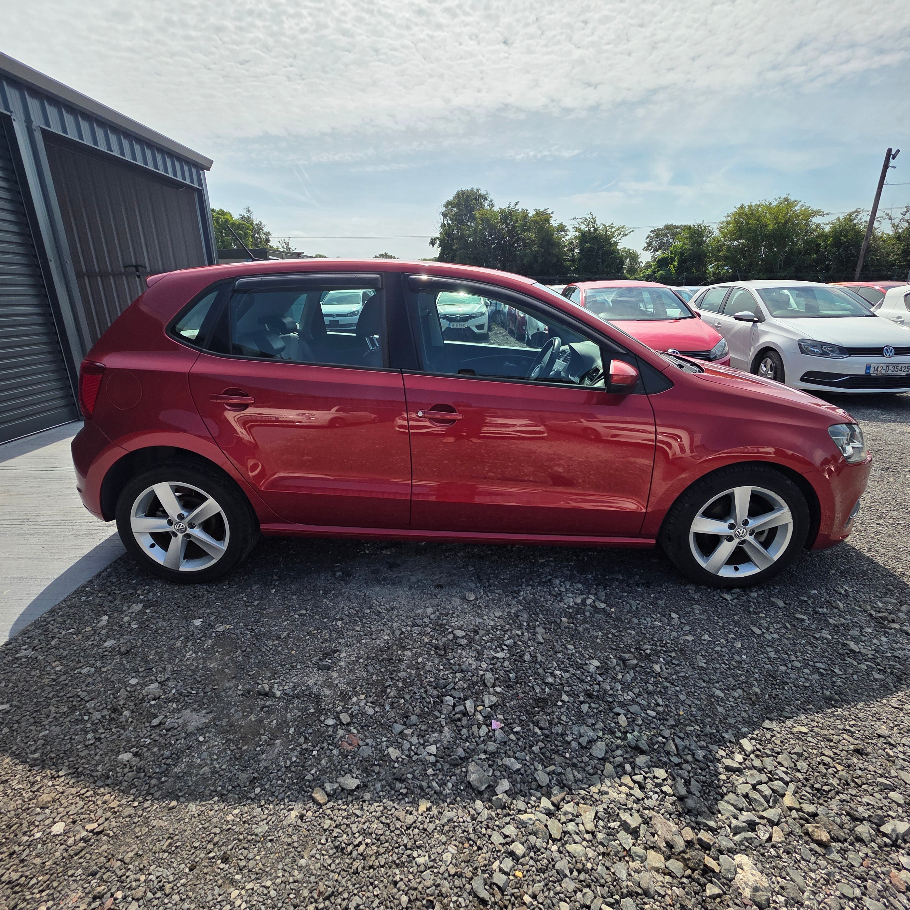 Volkswagen Polo Automatic 2017 Low Miles