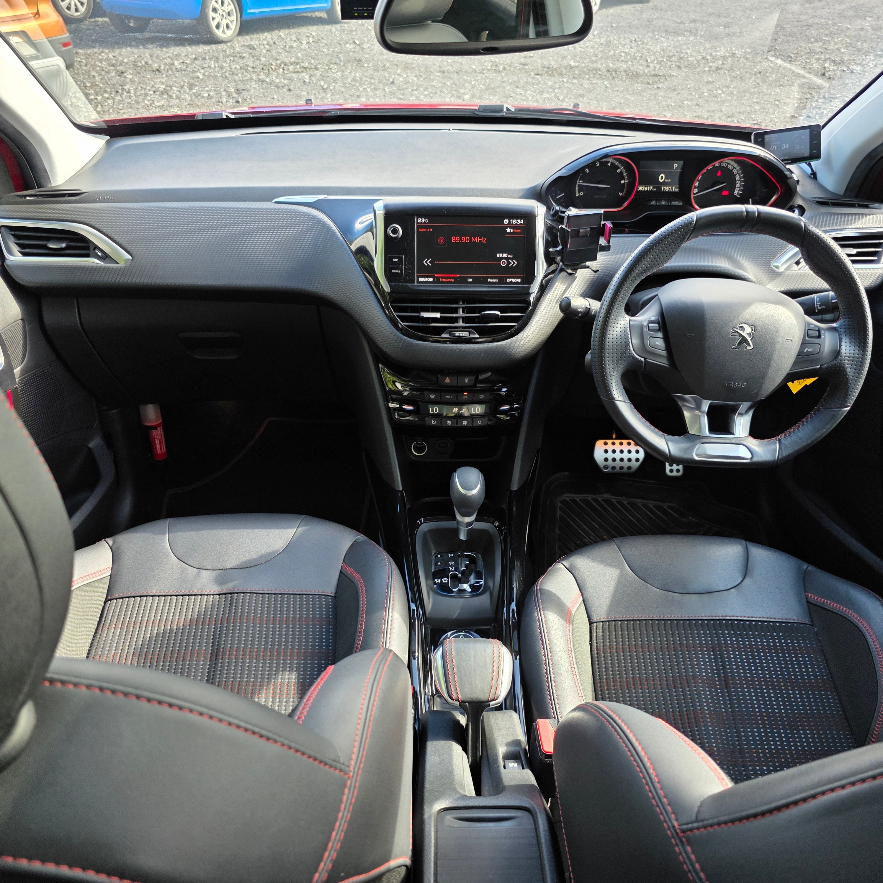 Peugeot 2008 Automatic 2016