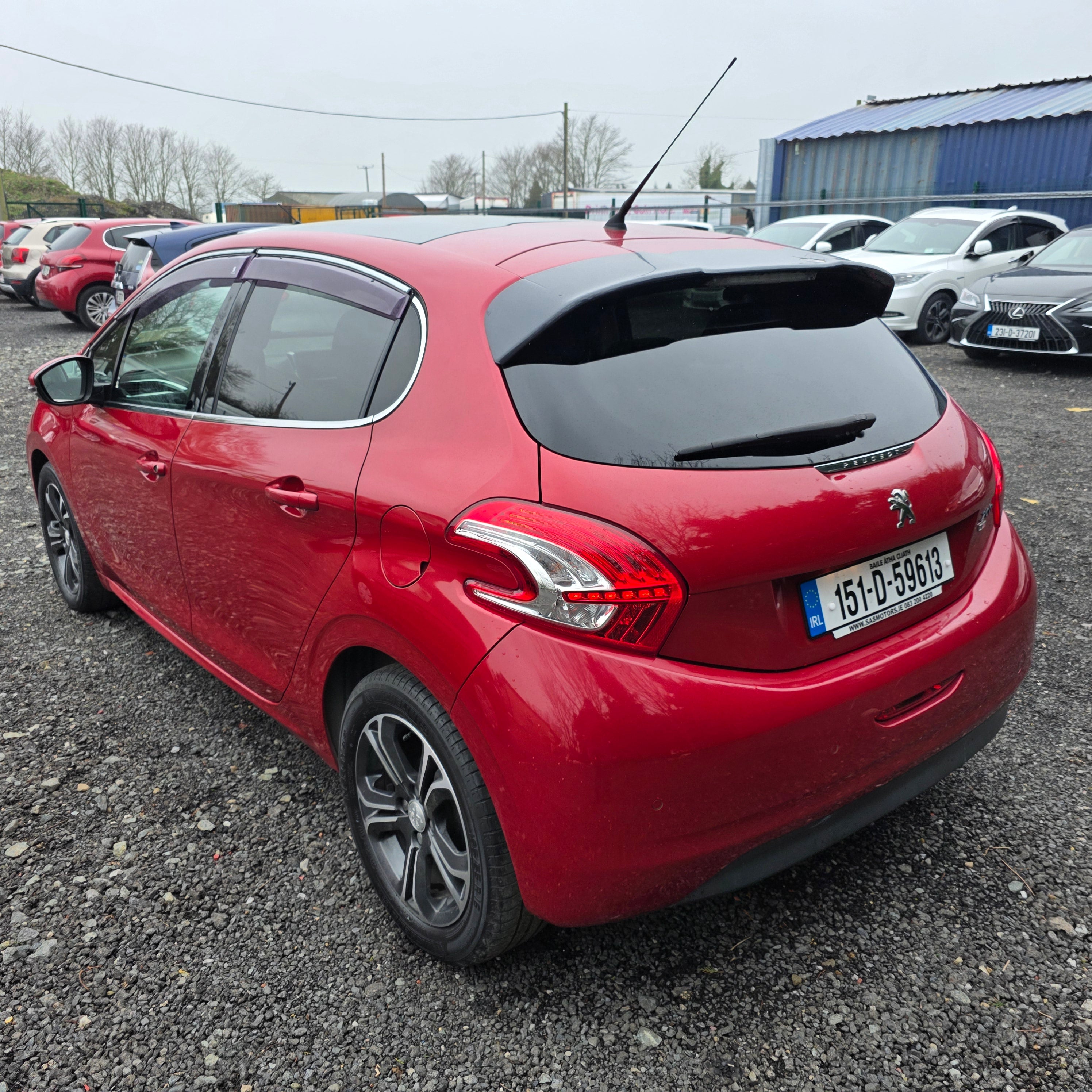 Peugeot 208 Automatic 2015 Low Miles