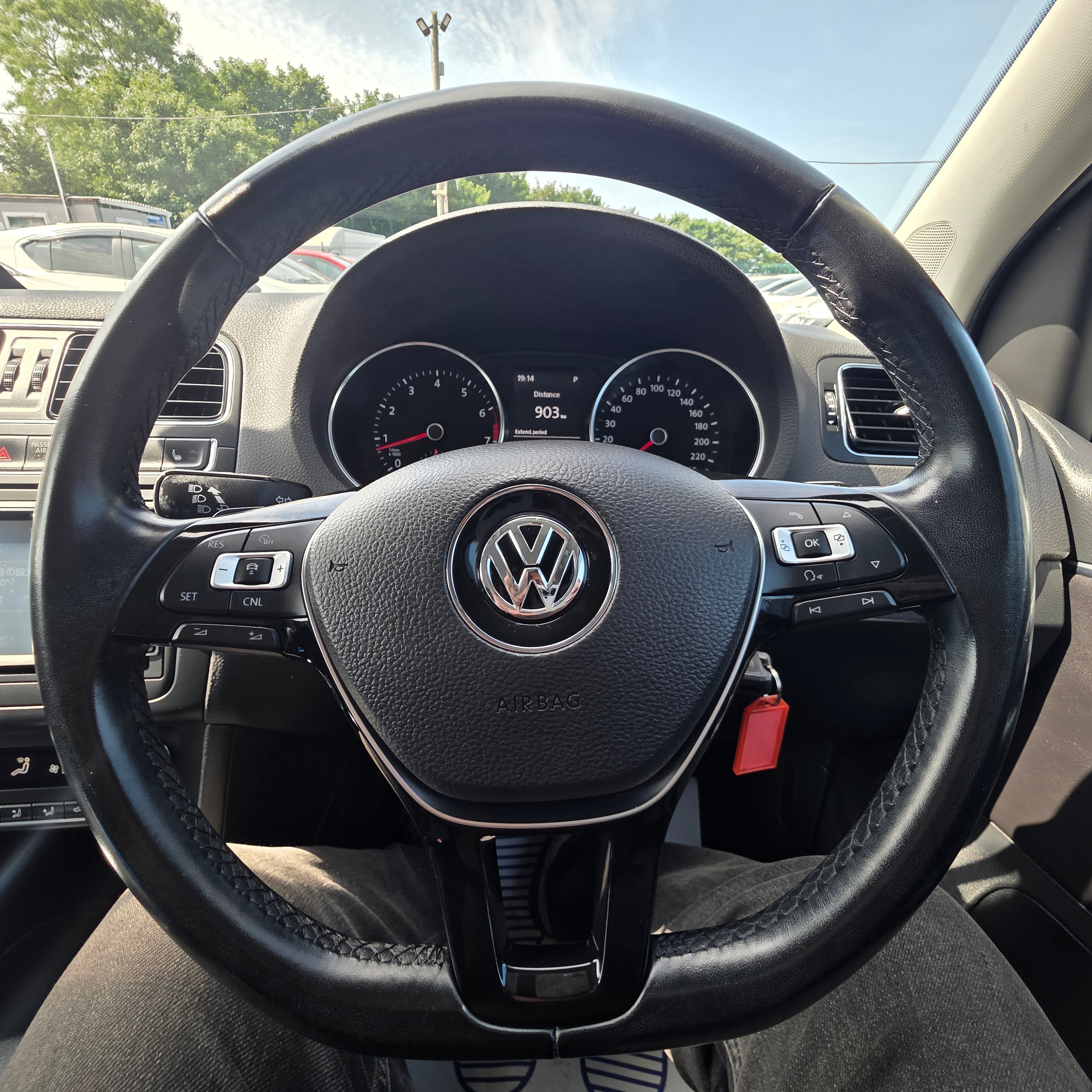 Volkswagen Polo Automatic 2017 Low Miles