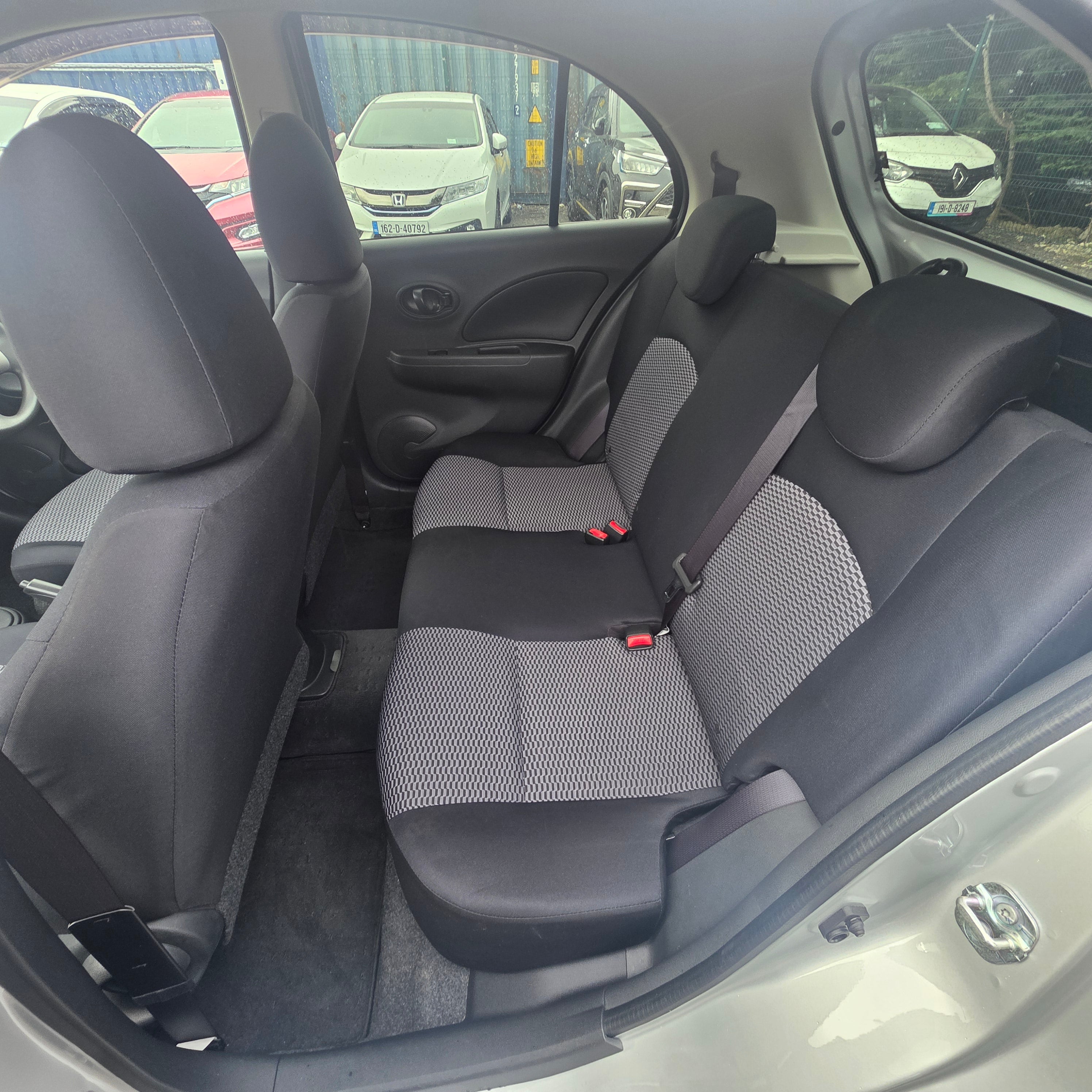 Nissan March Automatic 2015