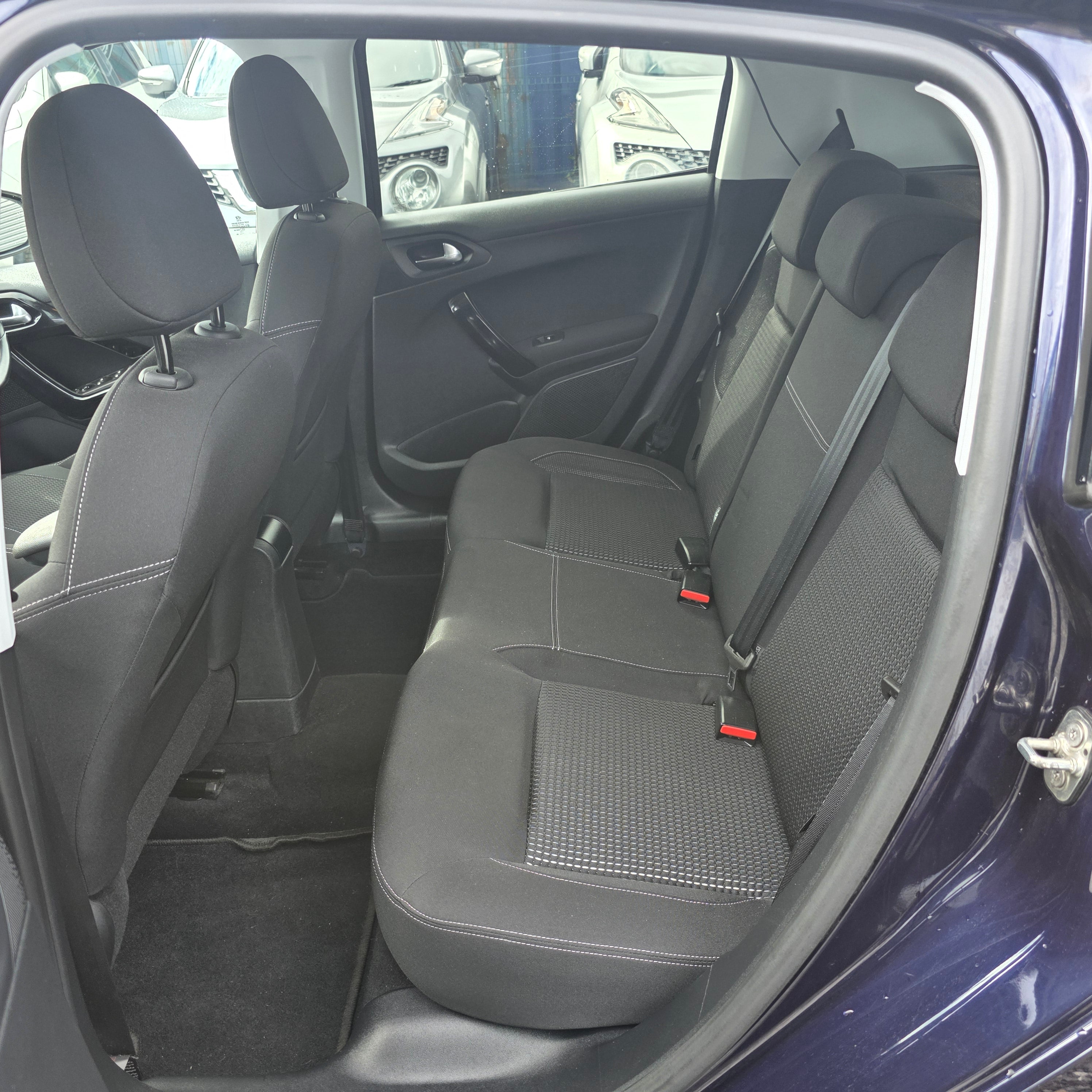 Peugeot 208 Automatic 2016 Low Miles