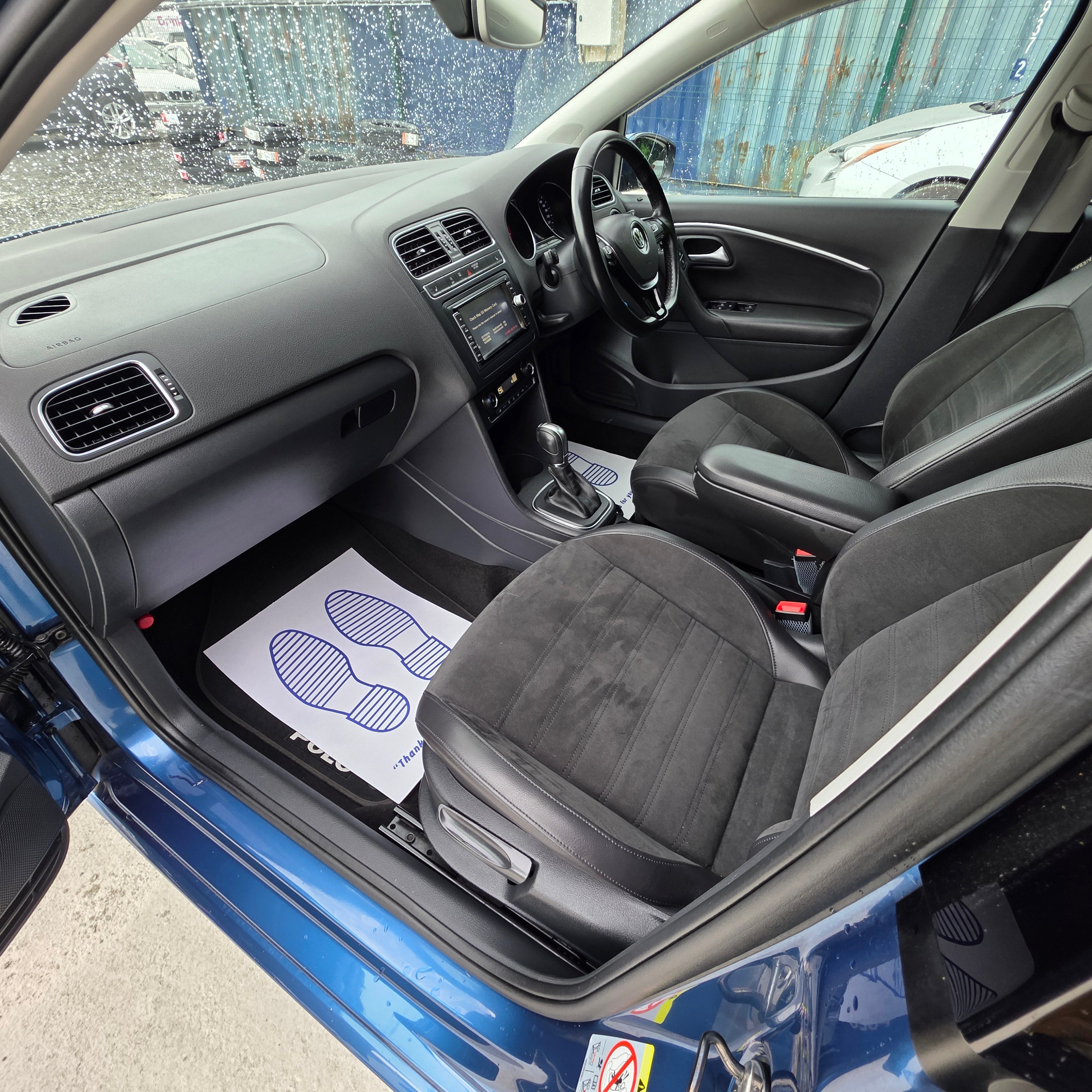 VW Polo Automatic 2017 Heated Semi Leather Seats Low Miles