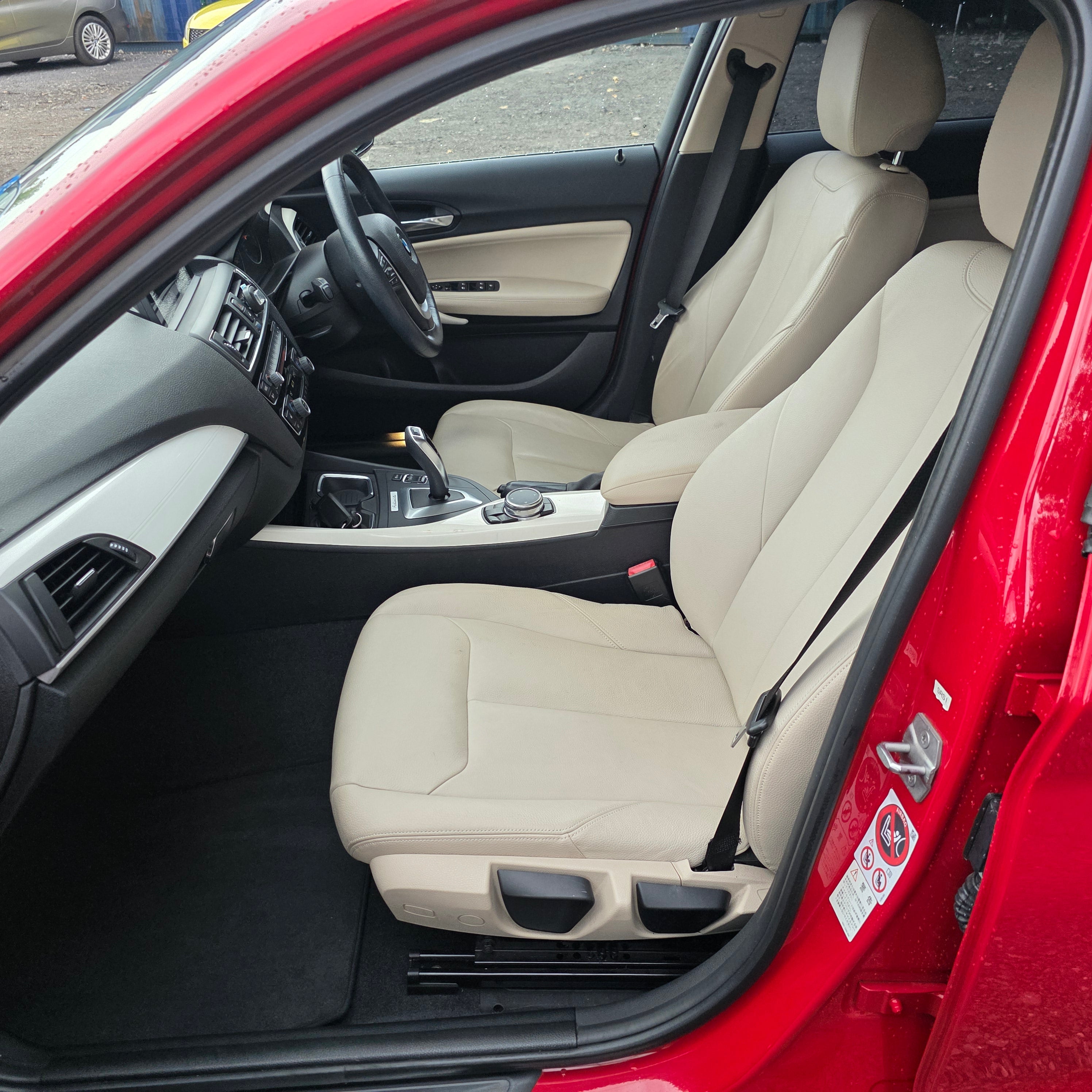 BMW 118i Automatic 2015