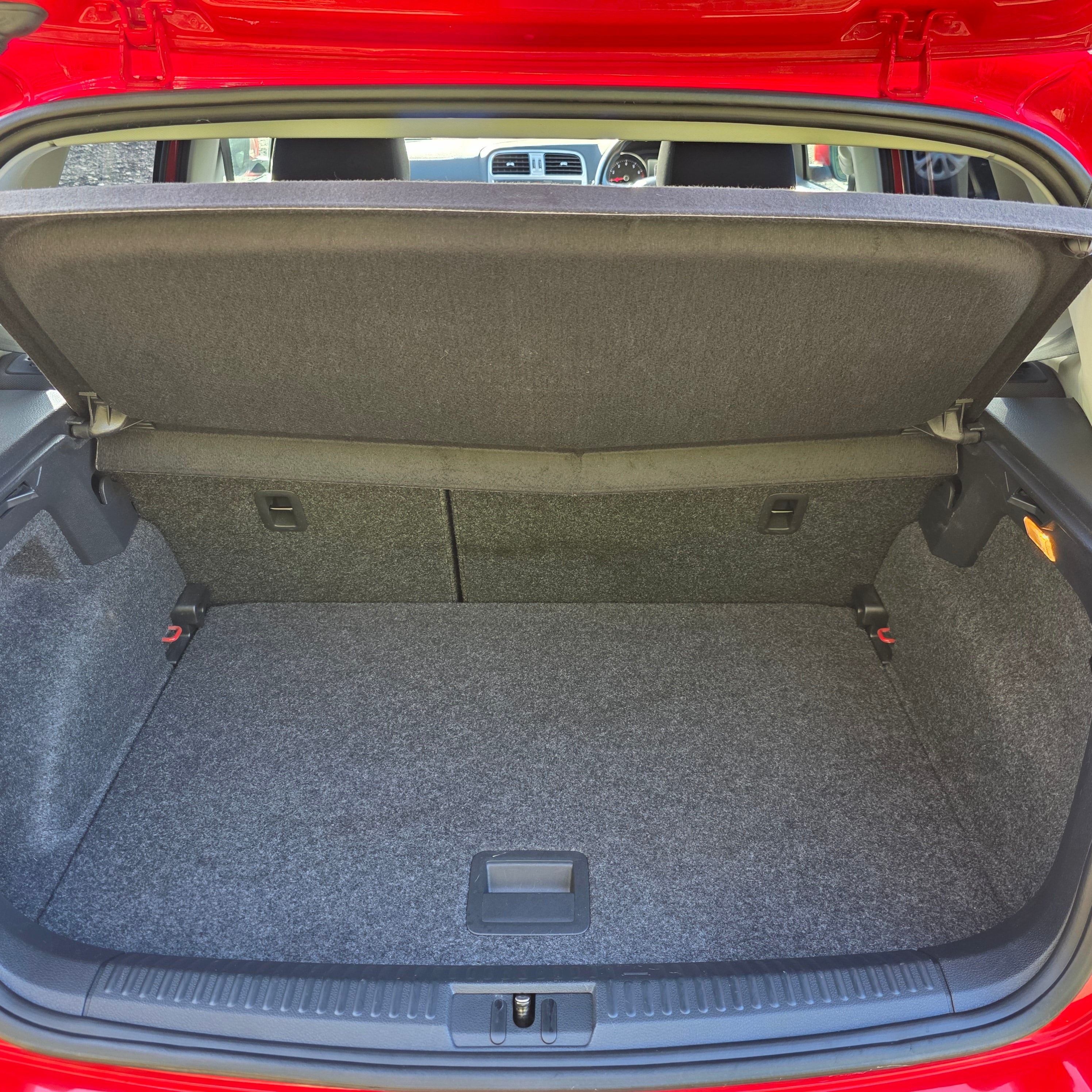 Volkswagen Polo 2015 Automatic Highline