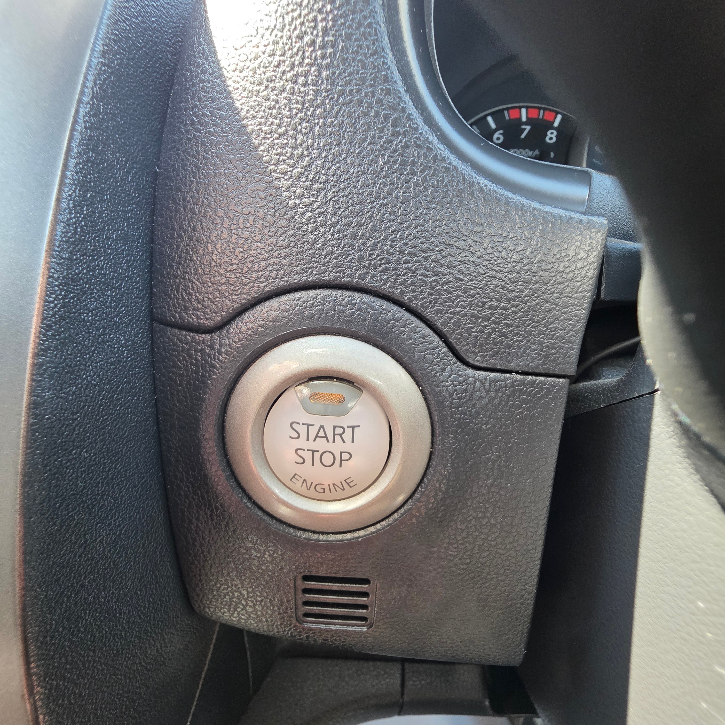 Nissan March Automatic 2014