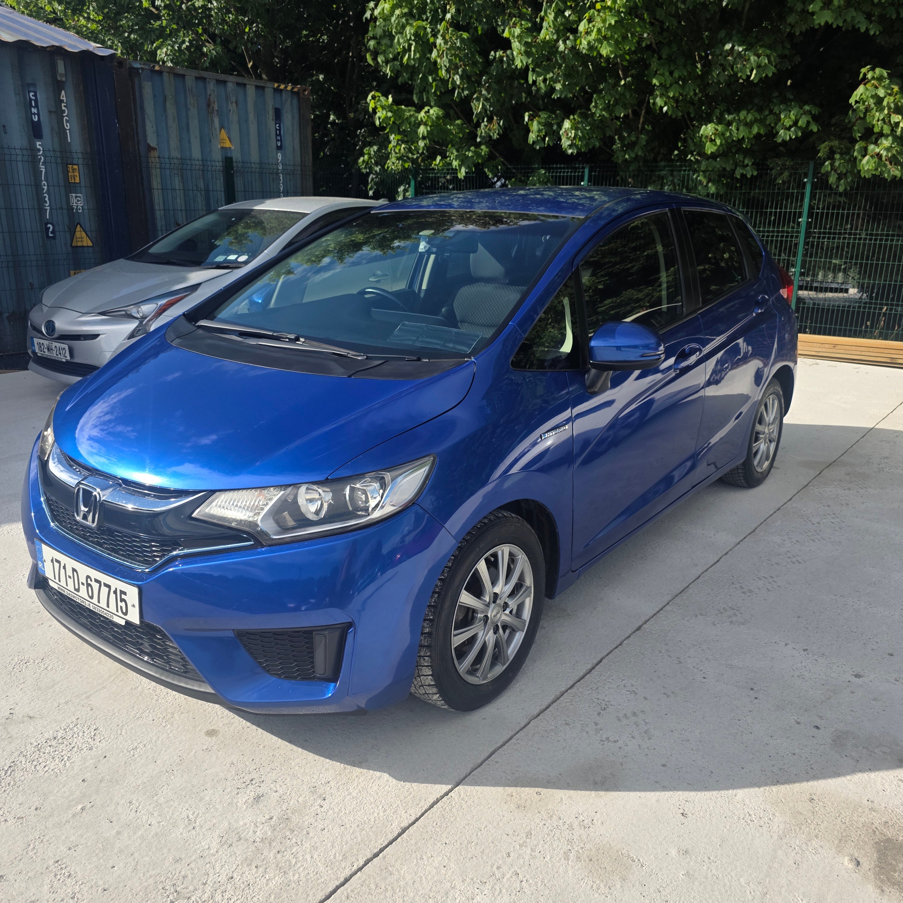 Honda Fit Hybrid Automatic 2017 Low Miles