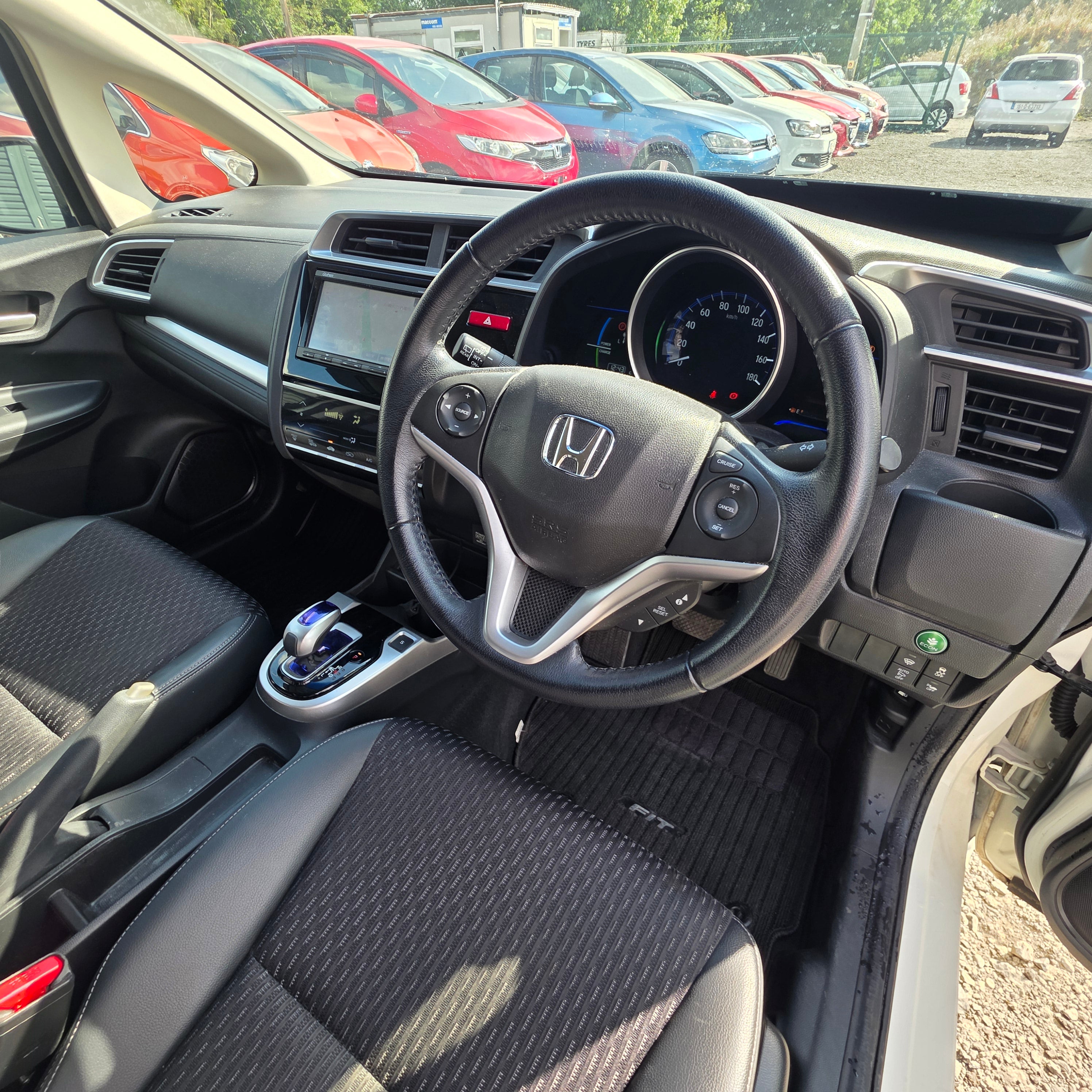Honda Fit Hybrid Automatic 2016