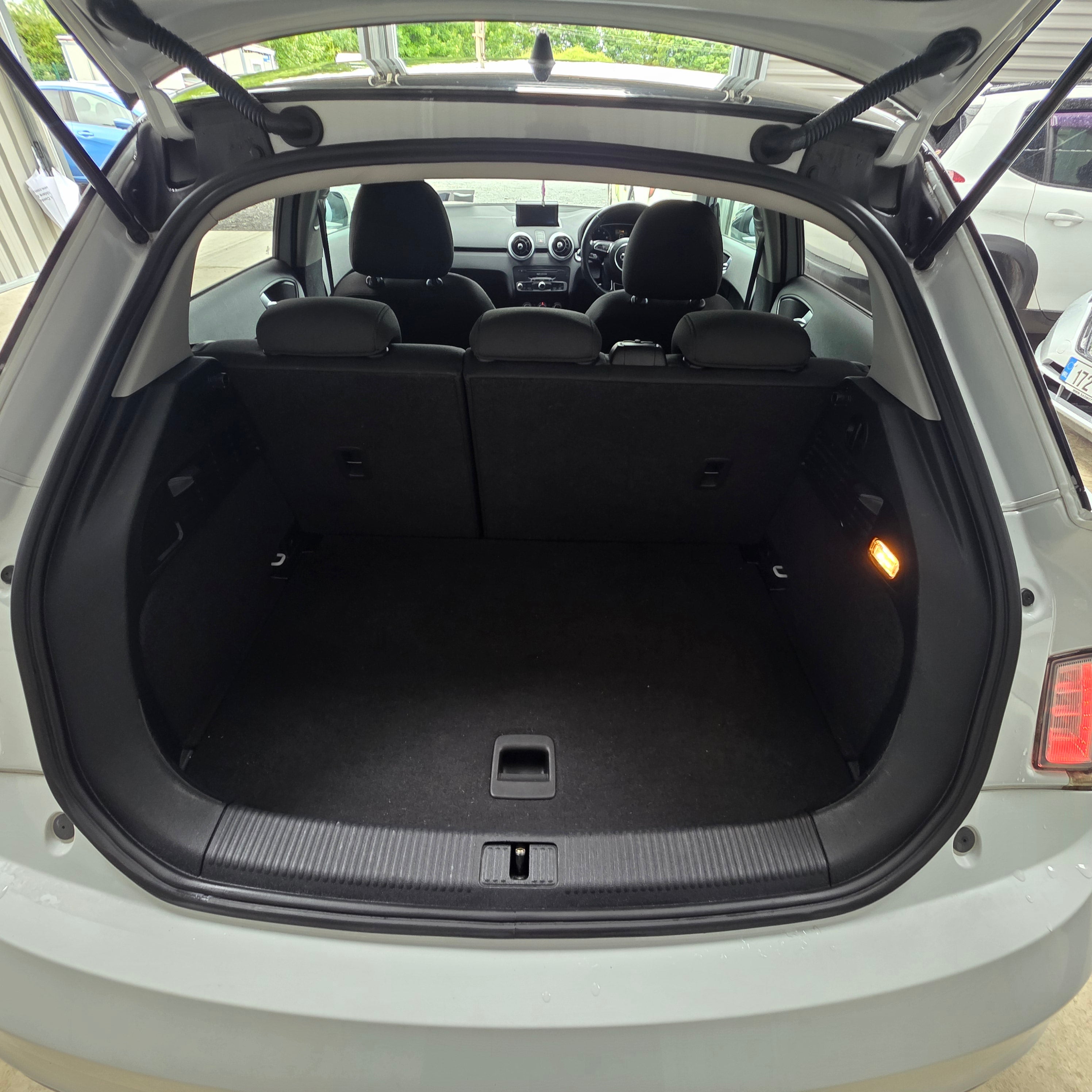 Audi A1 Automatic 2015 SB Line