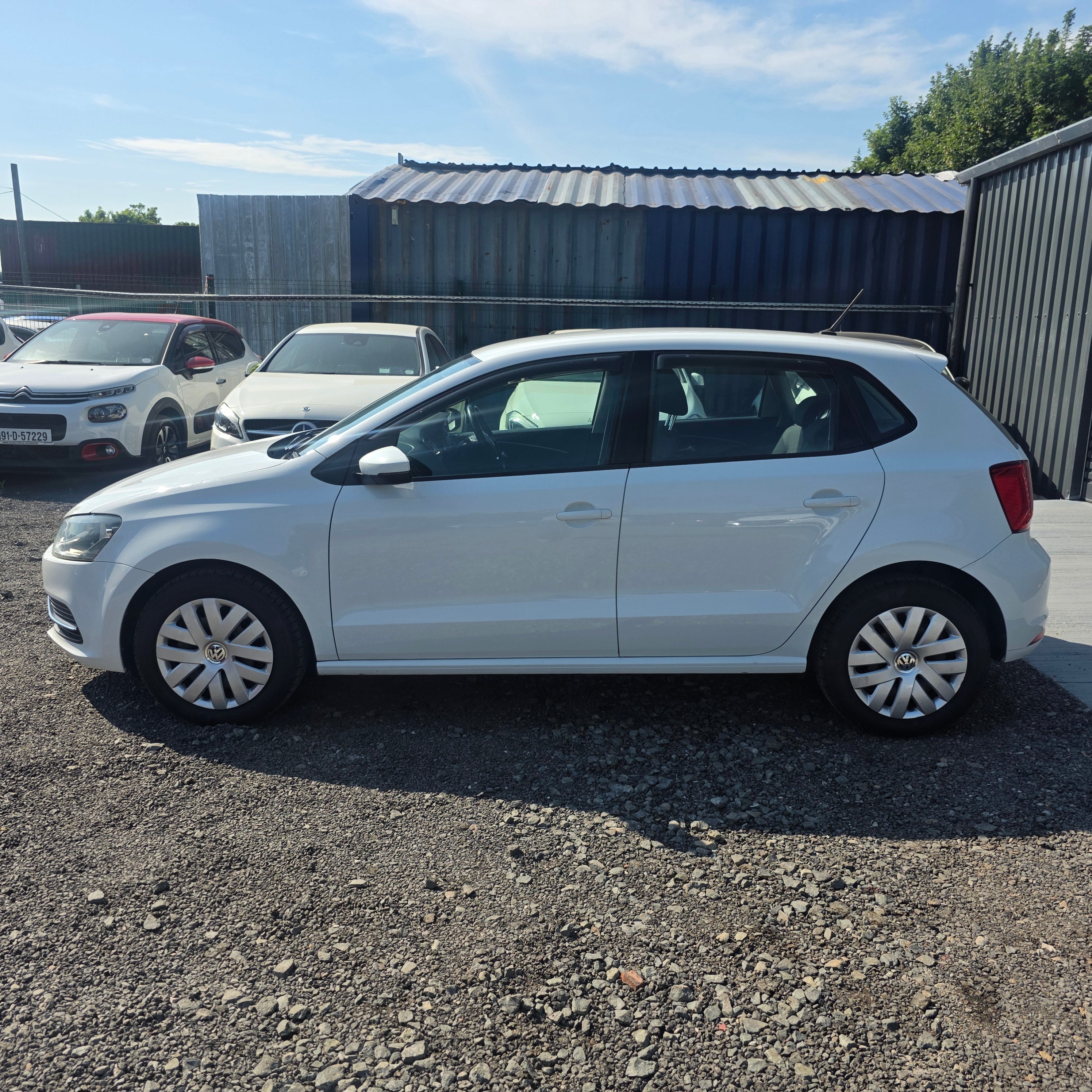 Volkswagen Polo Automatic 2015