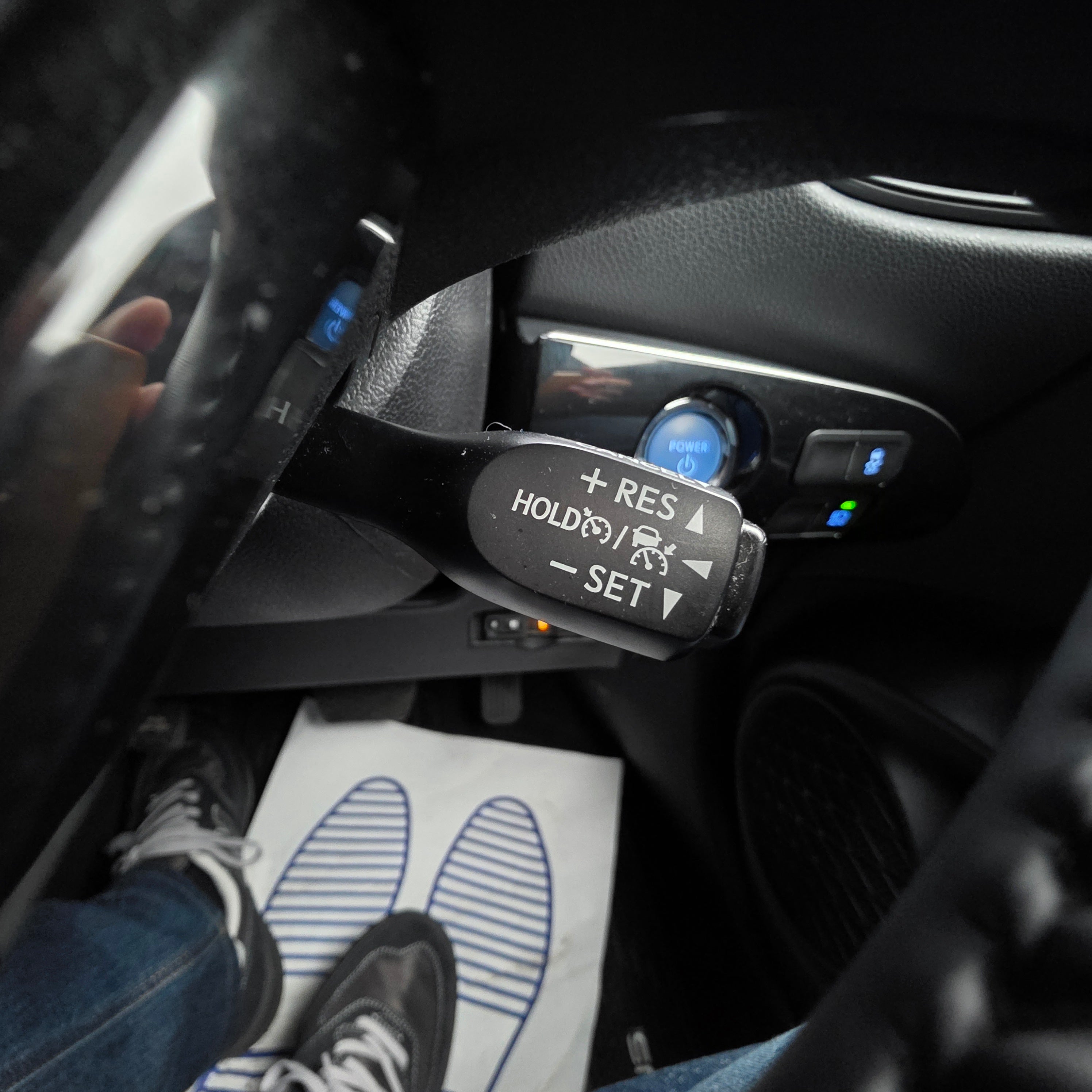 Toyota Prius Hybrid Automatic 2022