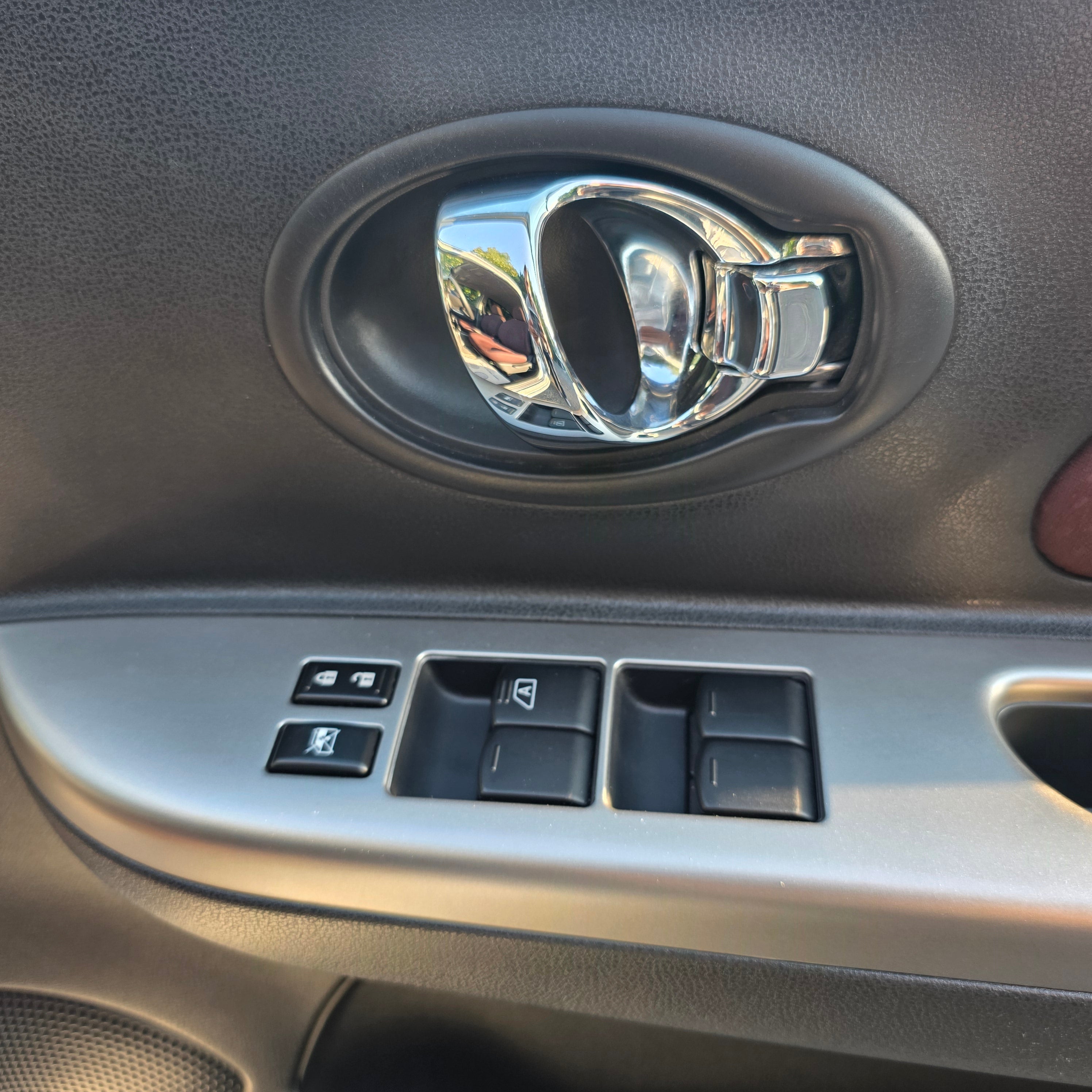 Nissan March Automatic