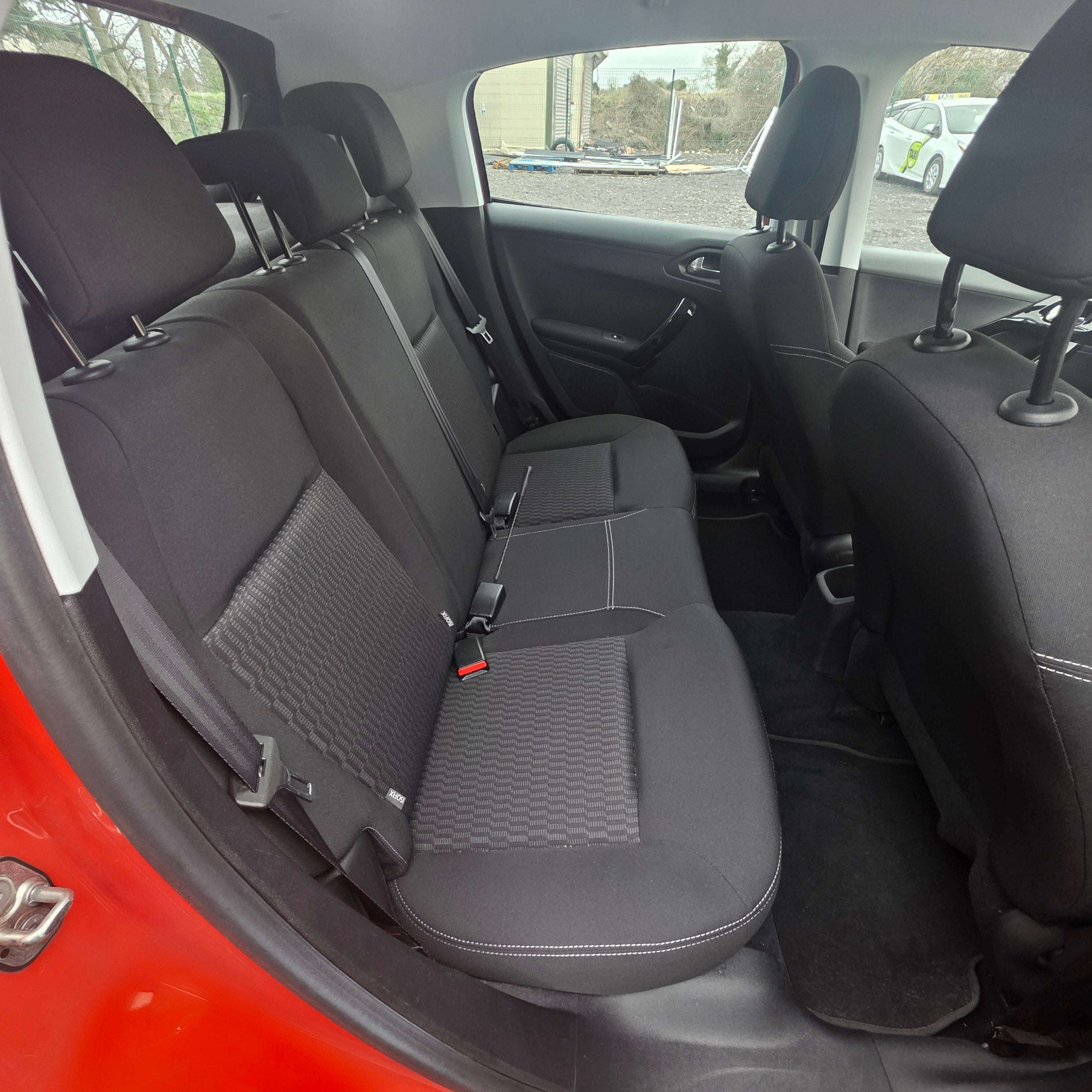 Peugeot 208 Automatic 2017 Low Miles