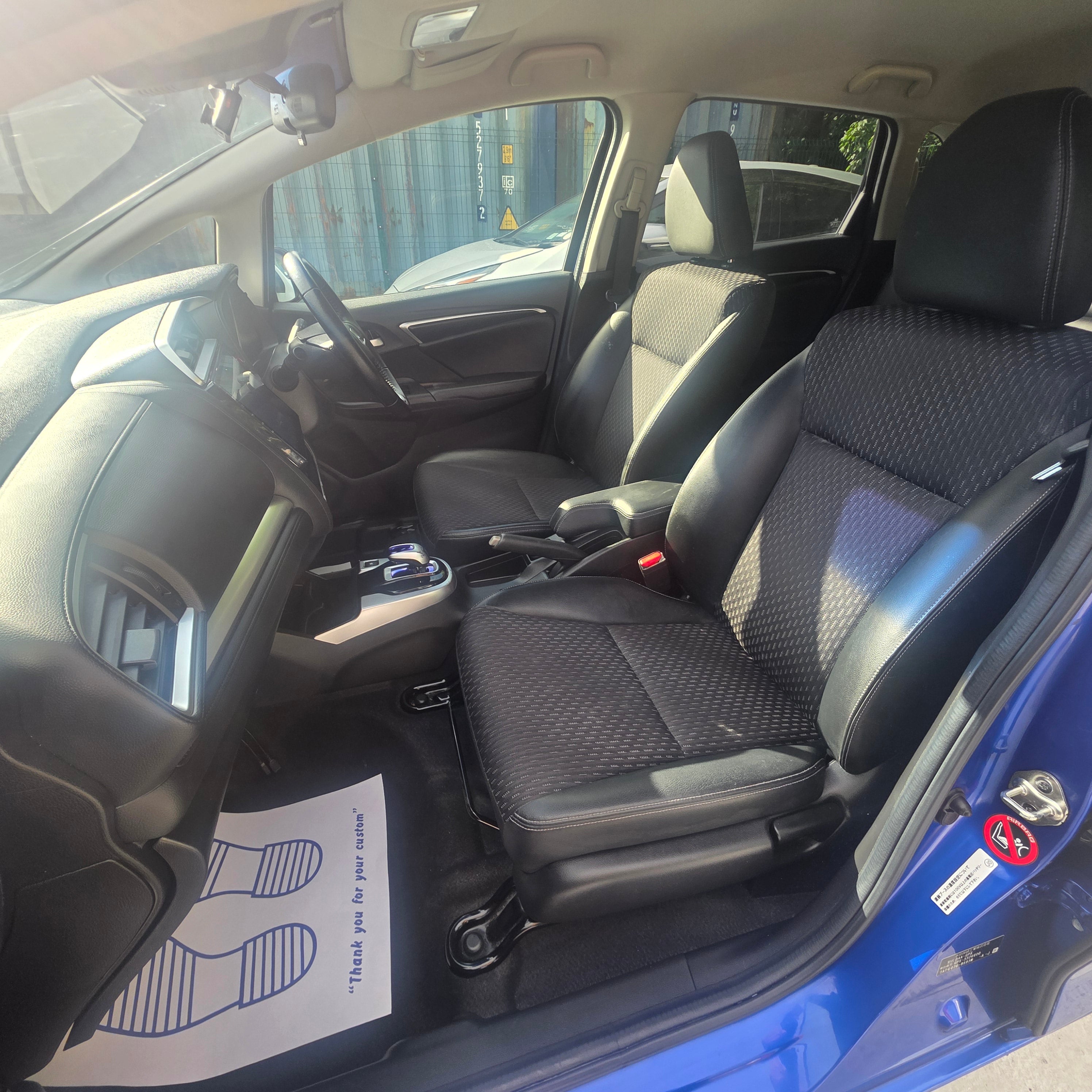Honda Fit Hybrid Automatic 2017 Low Miles