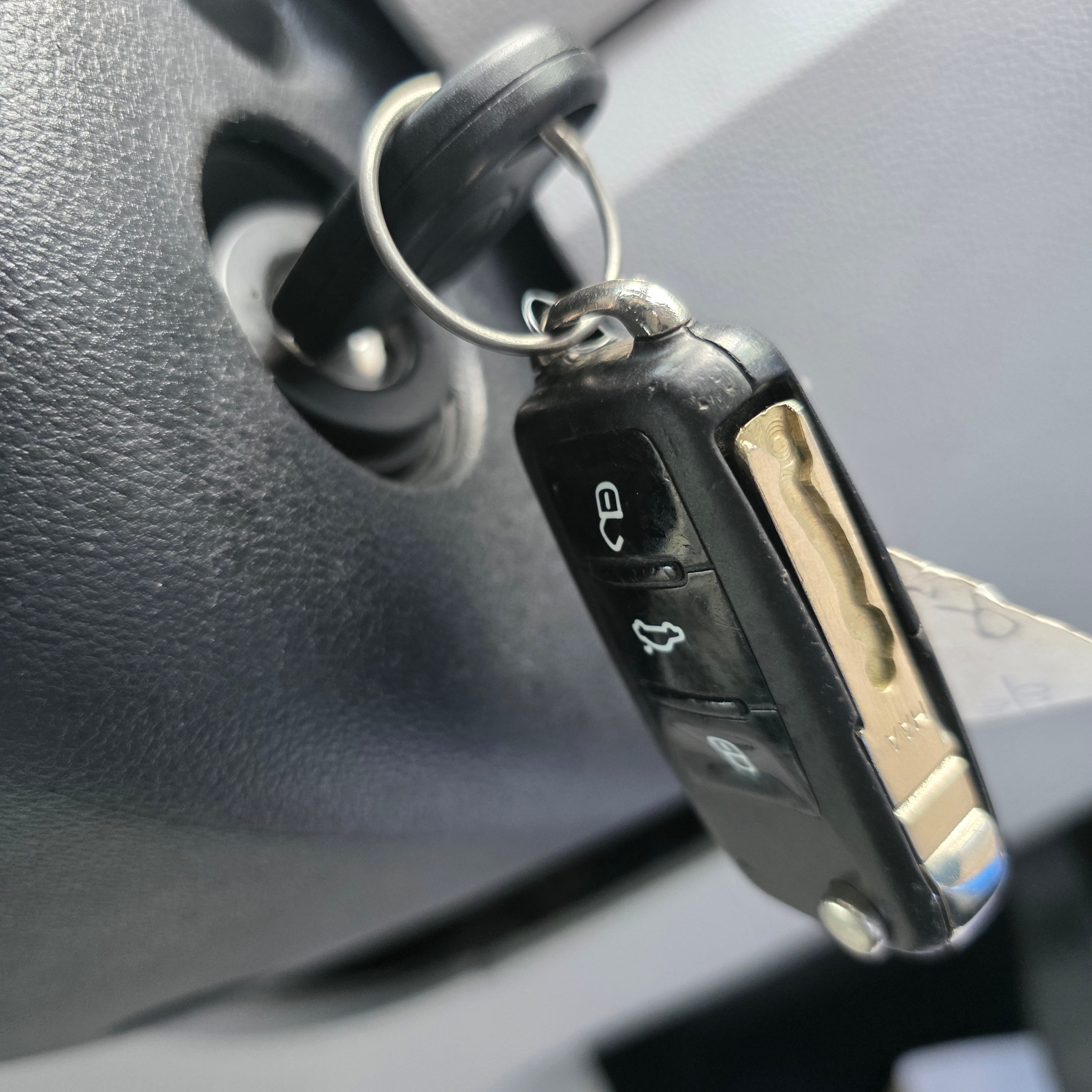 Volkswagen Up Automatic 2015