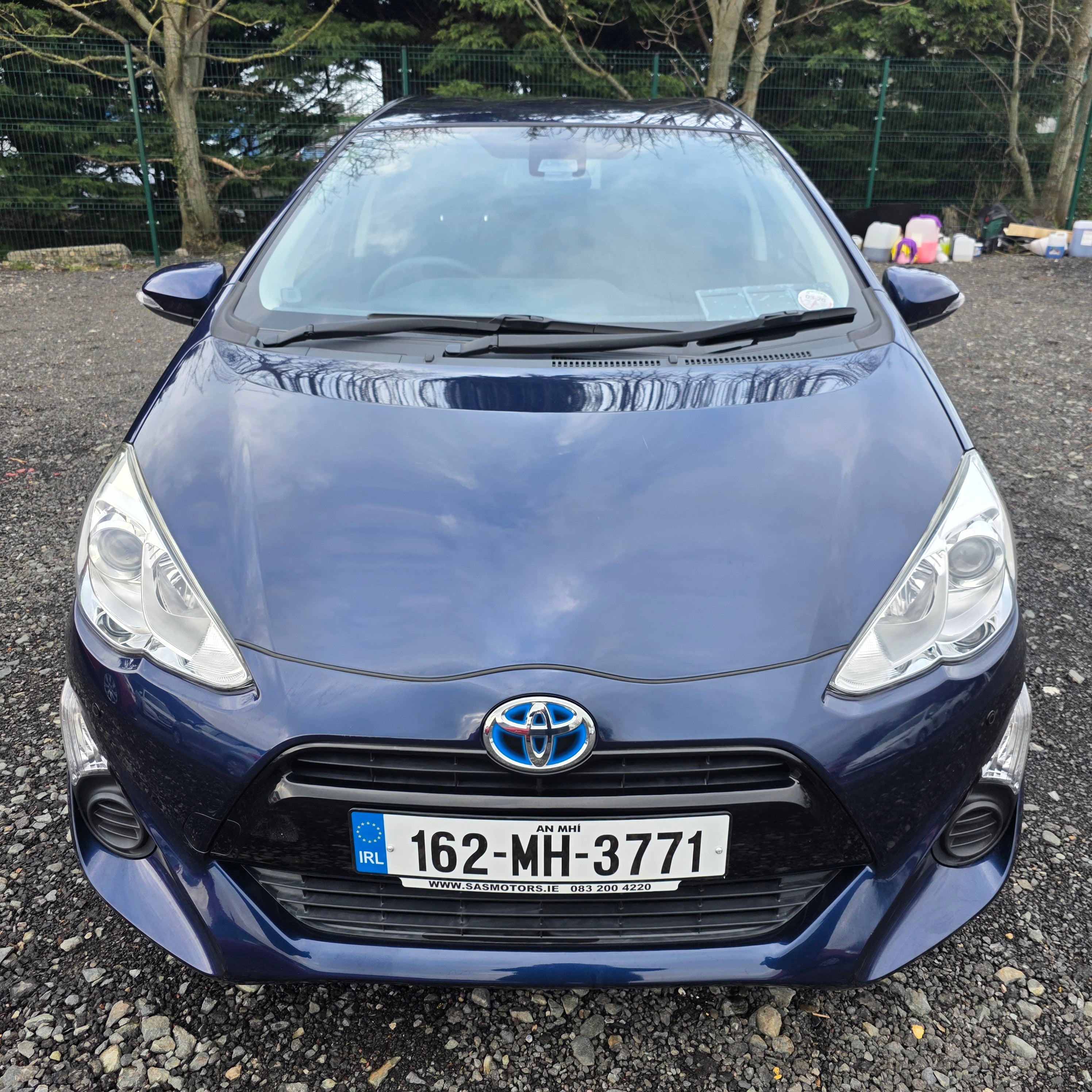 Toyota Aqua 2016 Automatic Low Miles
