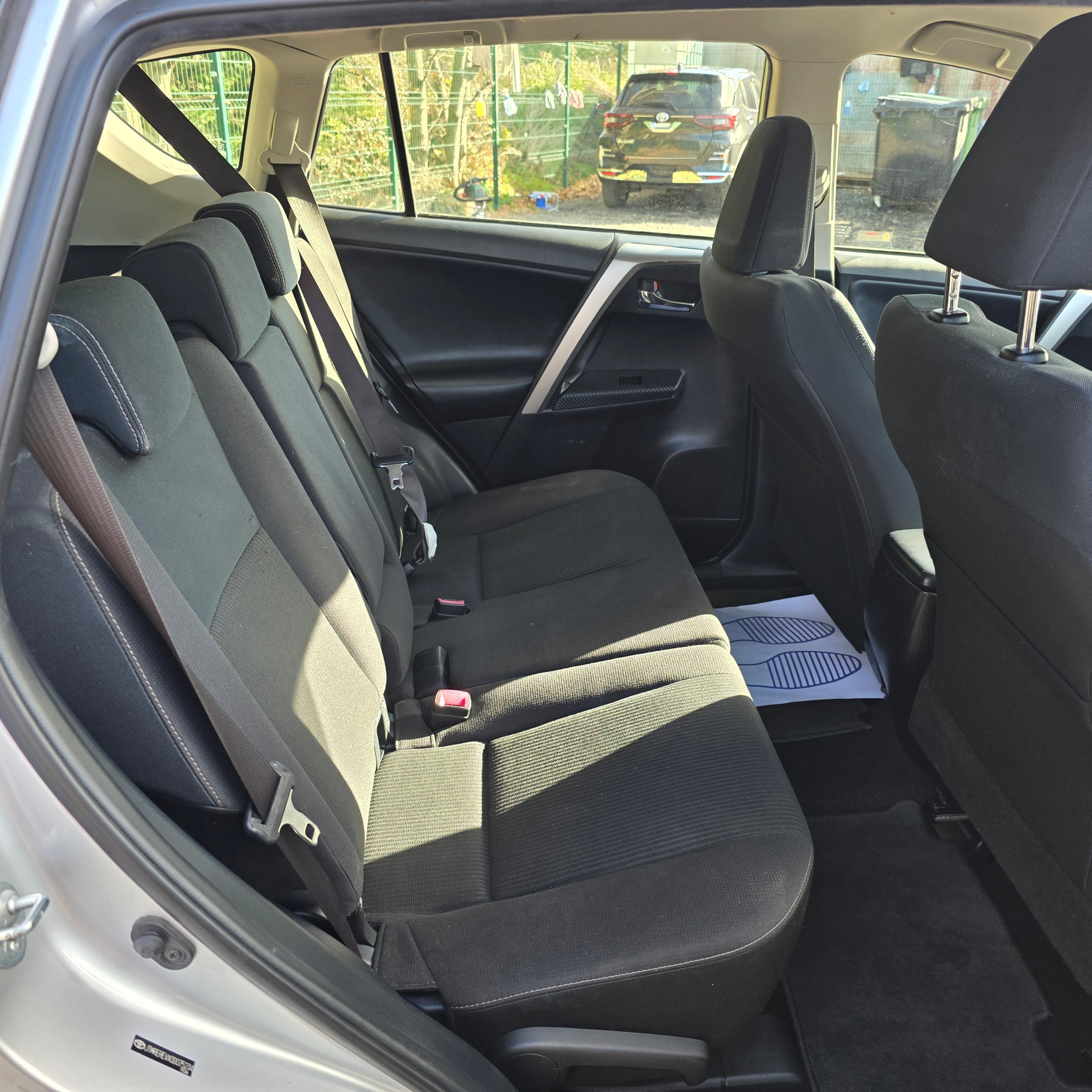 Toyota Rav-4 Automatic 2015