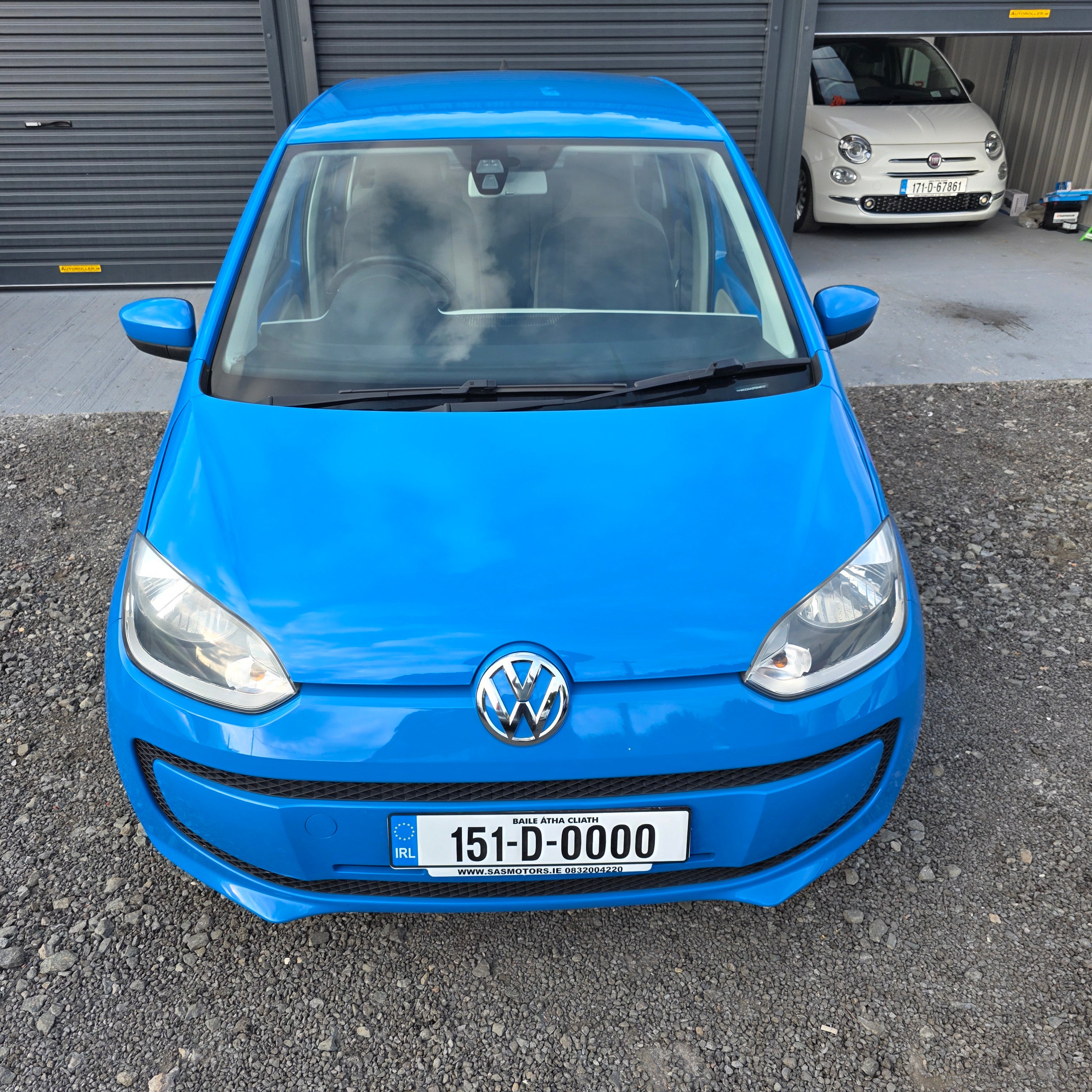 Volkswagen Up Automatic 2015