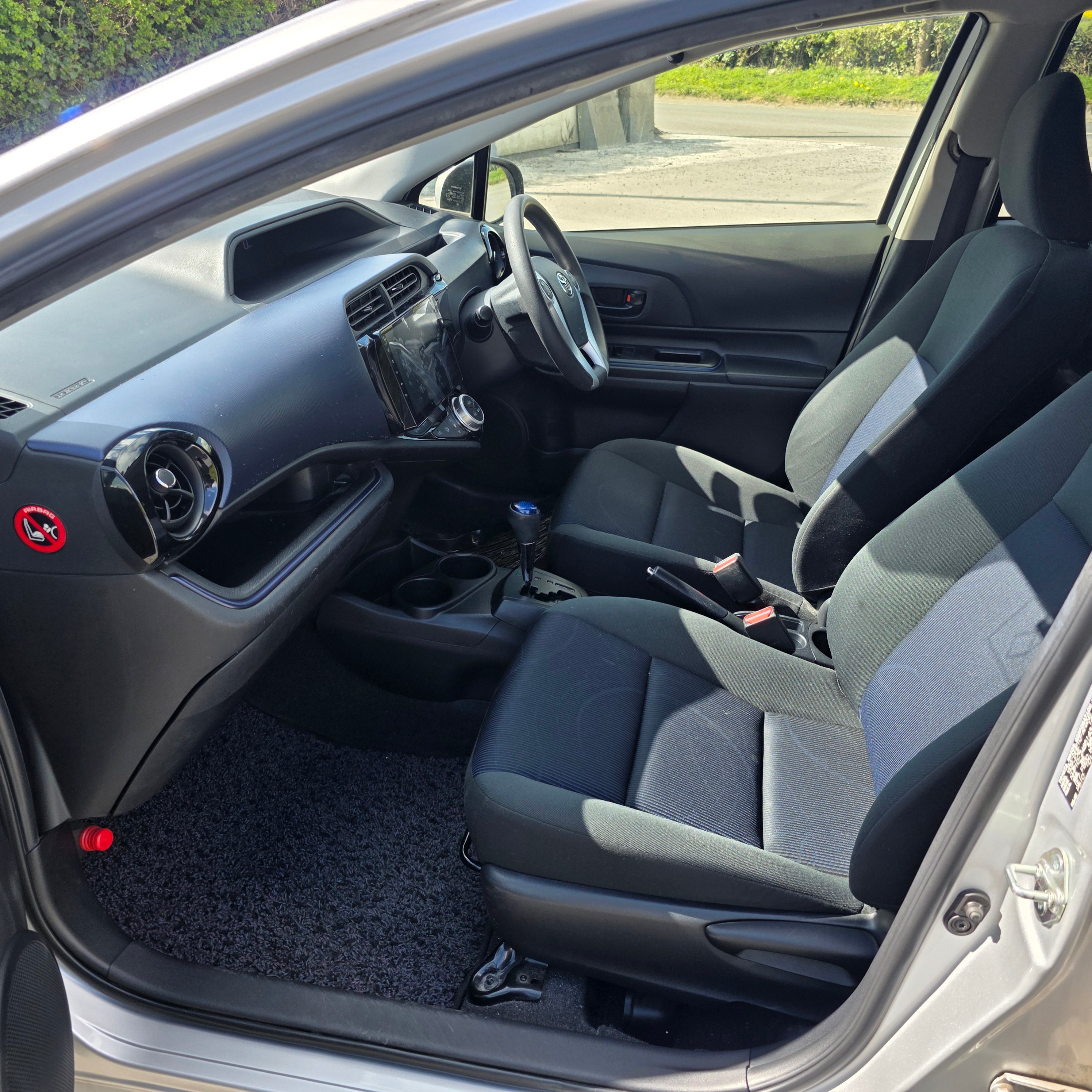 Toyota Aqua Hybrid Automatic