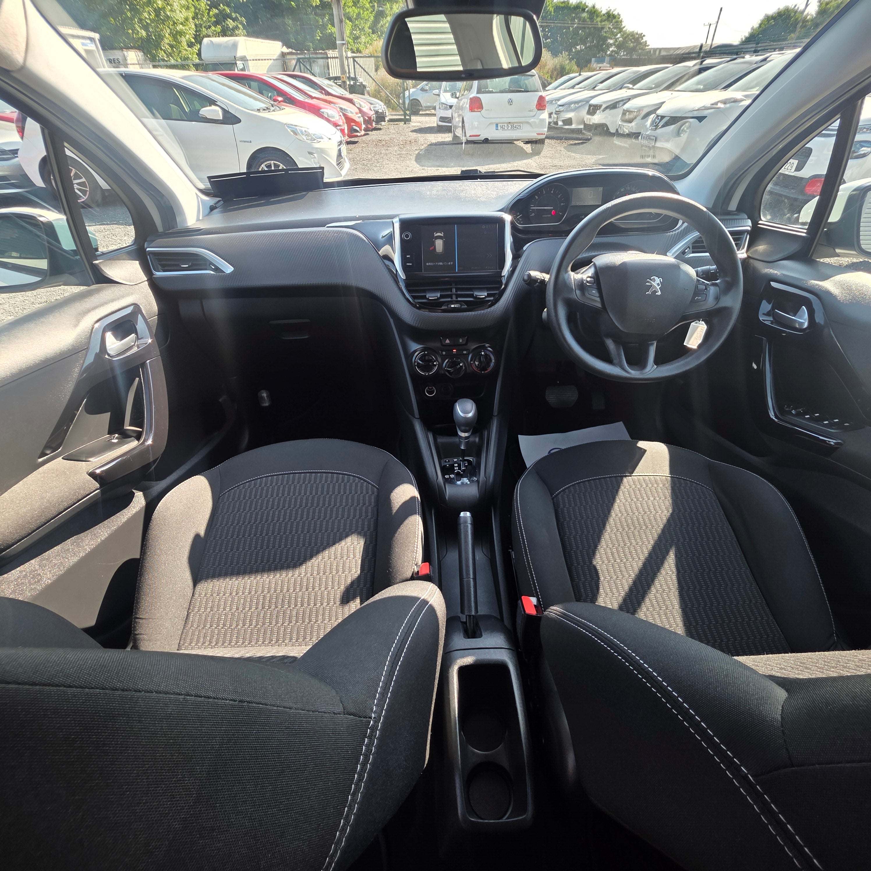 Peugeot 208 Automatic 2017