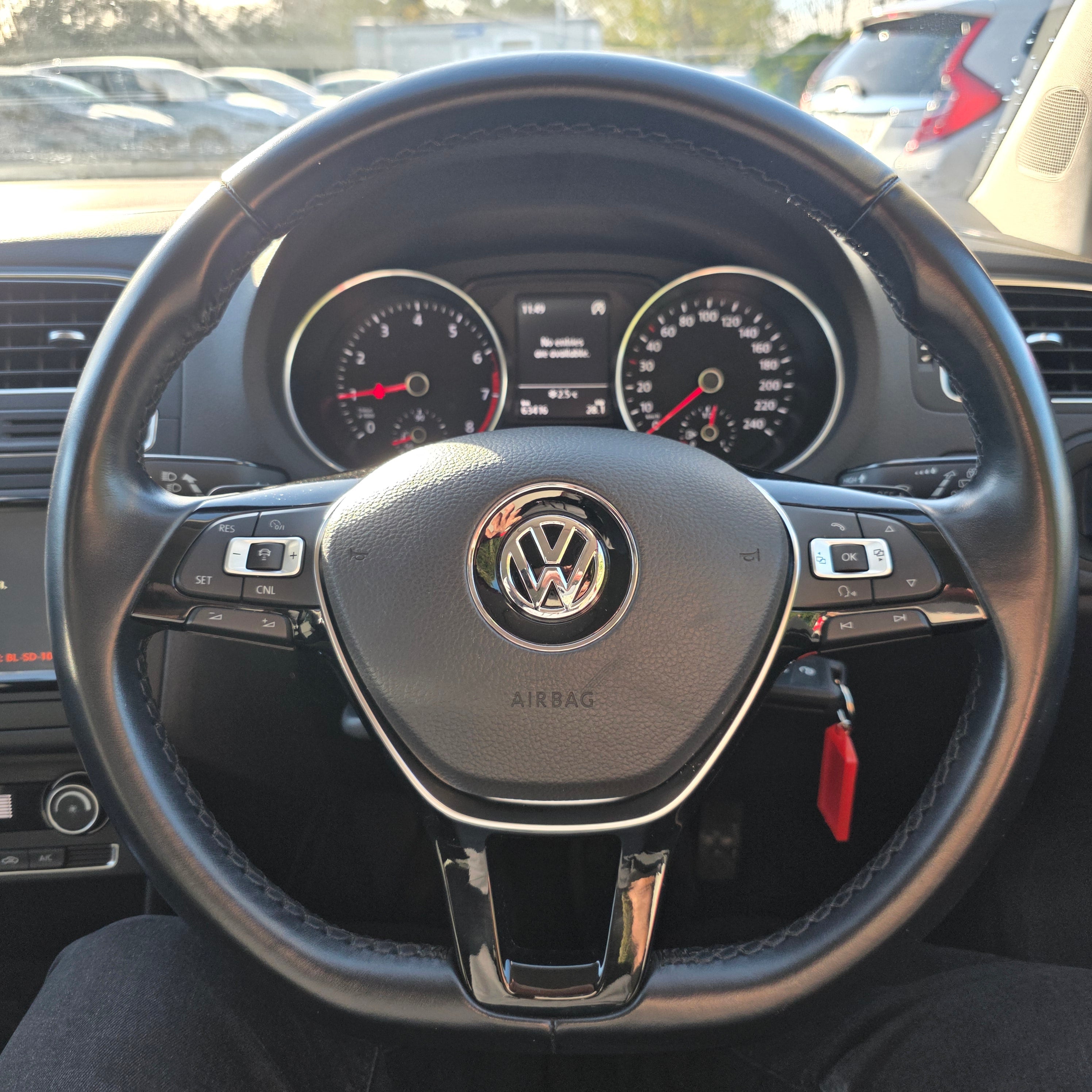 Volkswagen Polo Automatic 2015