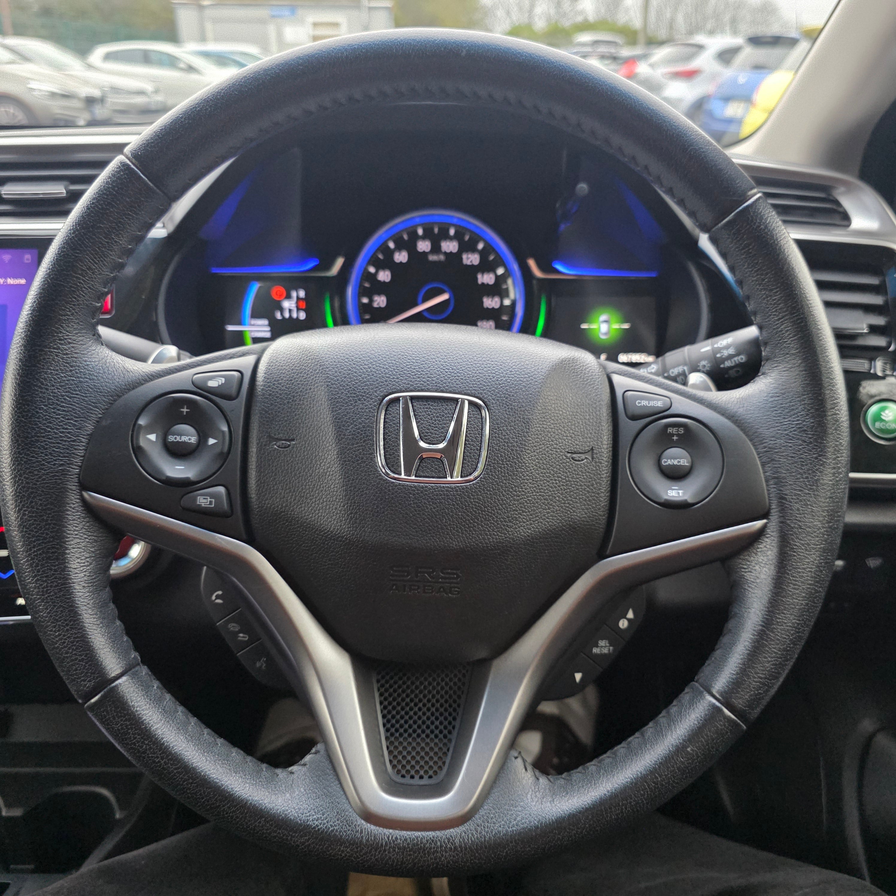 Honda Grace Hybrid Automatic 2016