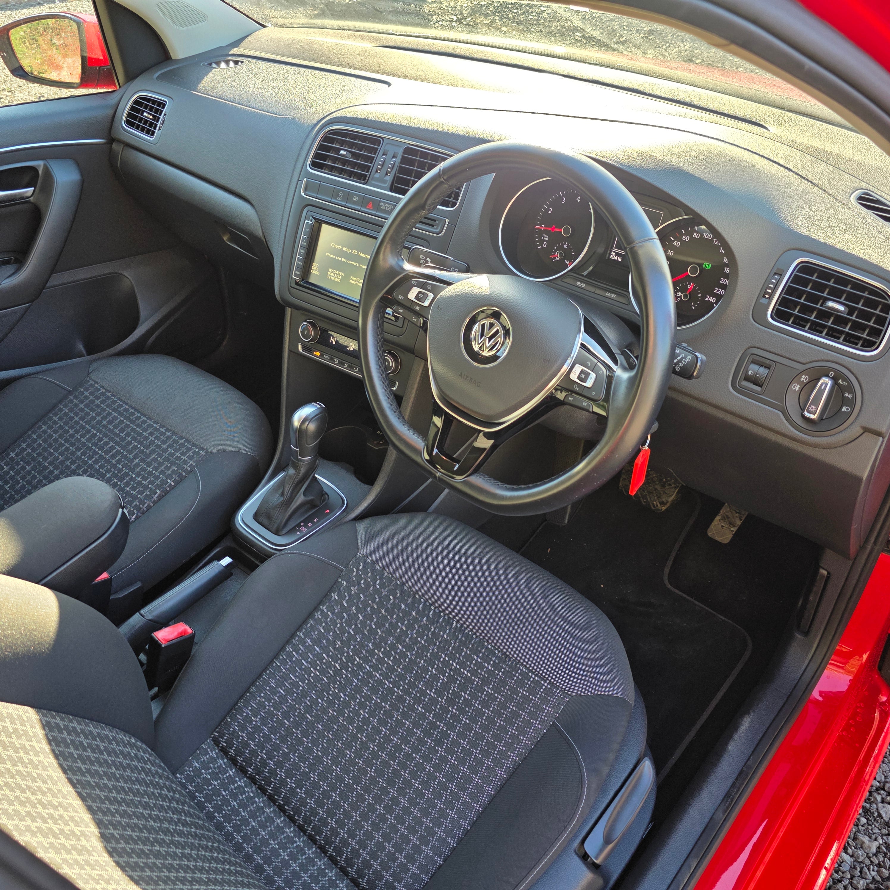 Volkswagen Polo Automatic 2015