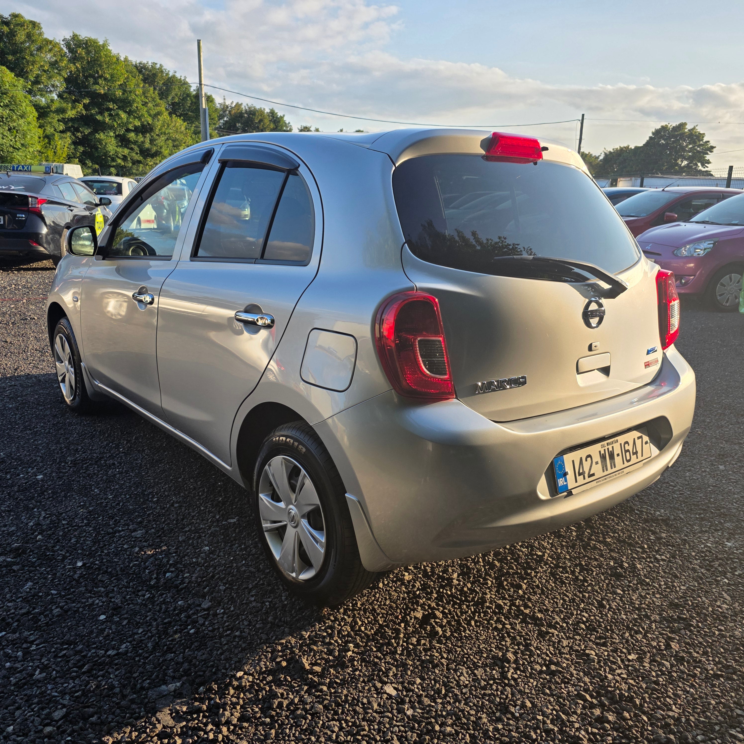 Nissan March Automatic