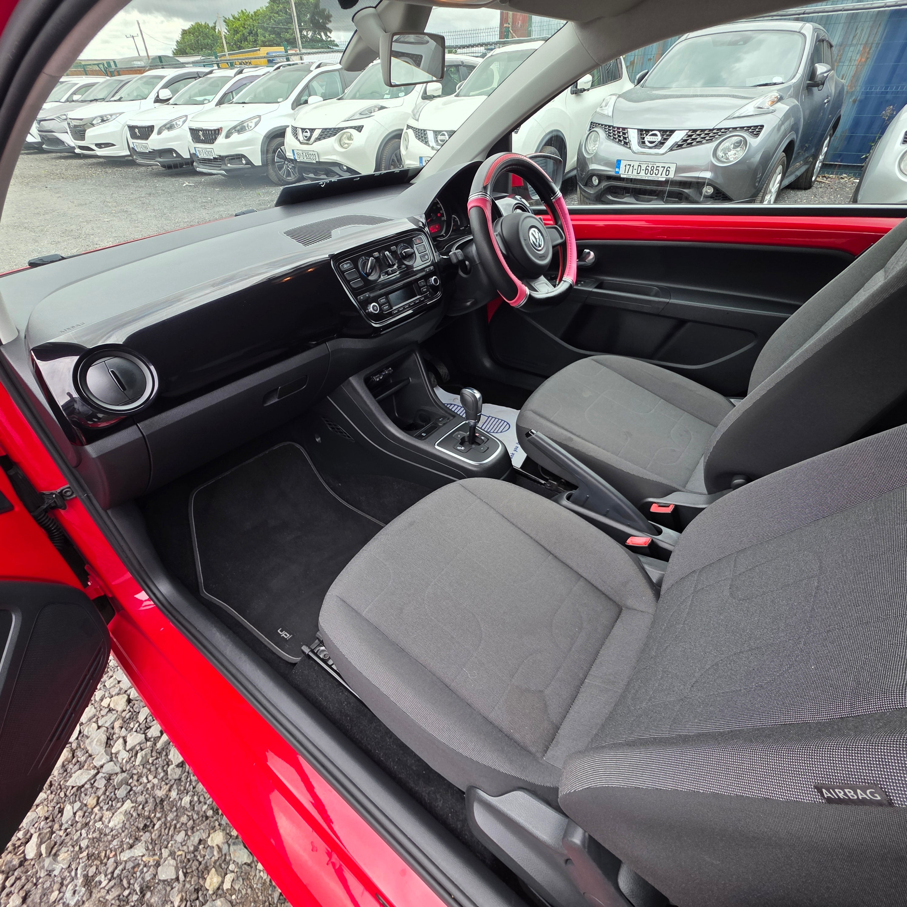 Volkswagen UP! Automatic 2015