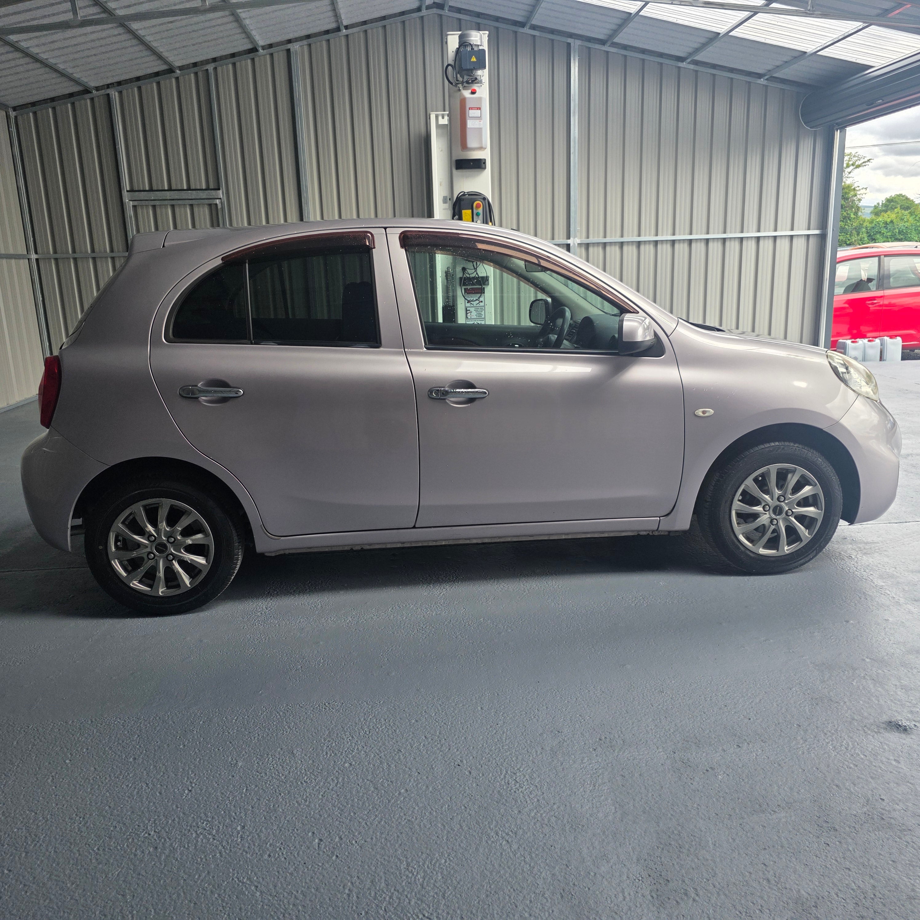 Nissan March Automatic 2014