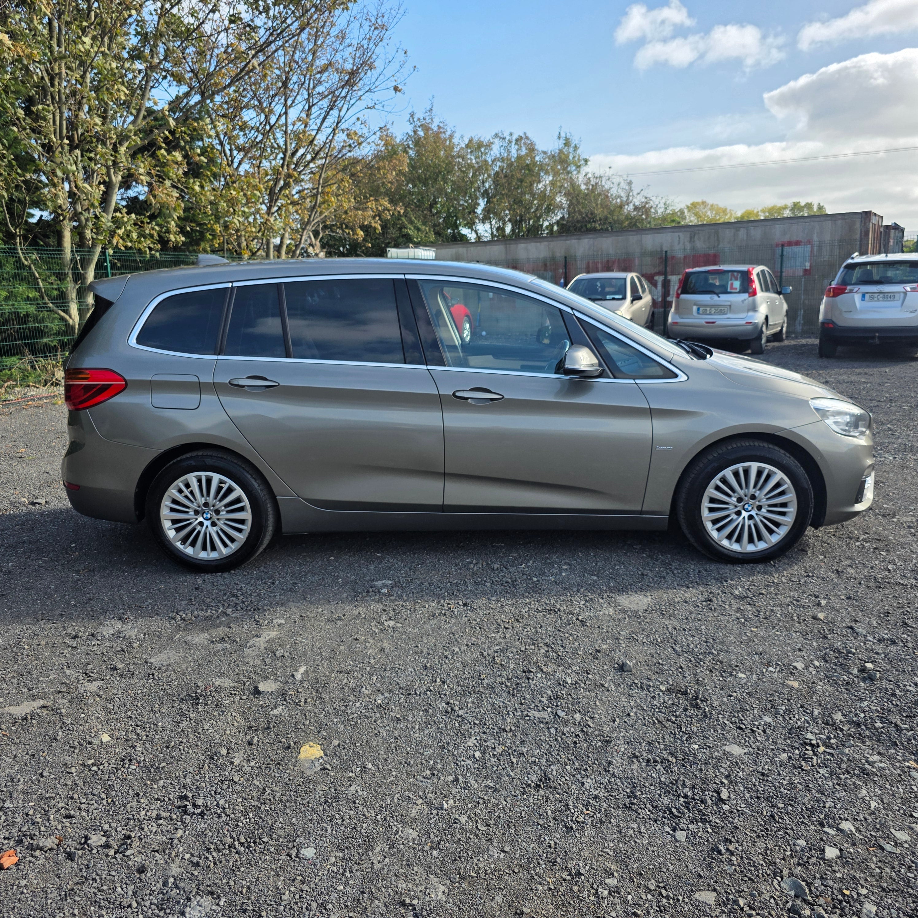 BMW 2 Series 2016 Automatic 7 Seats