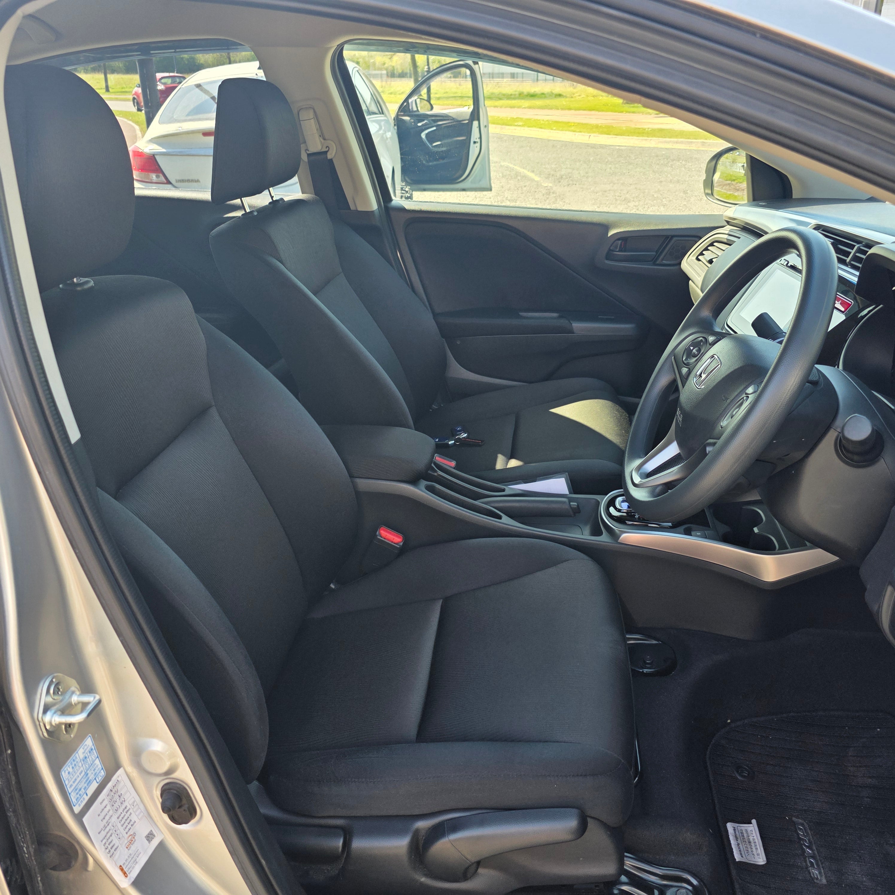Honda Grace 2016 Hybrid Automatic