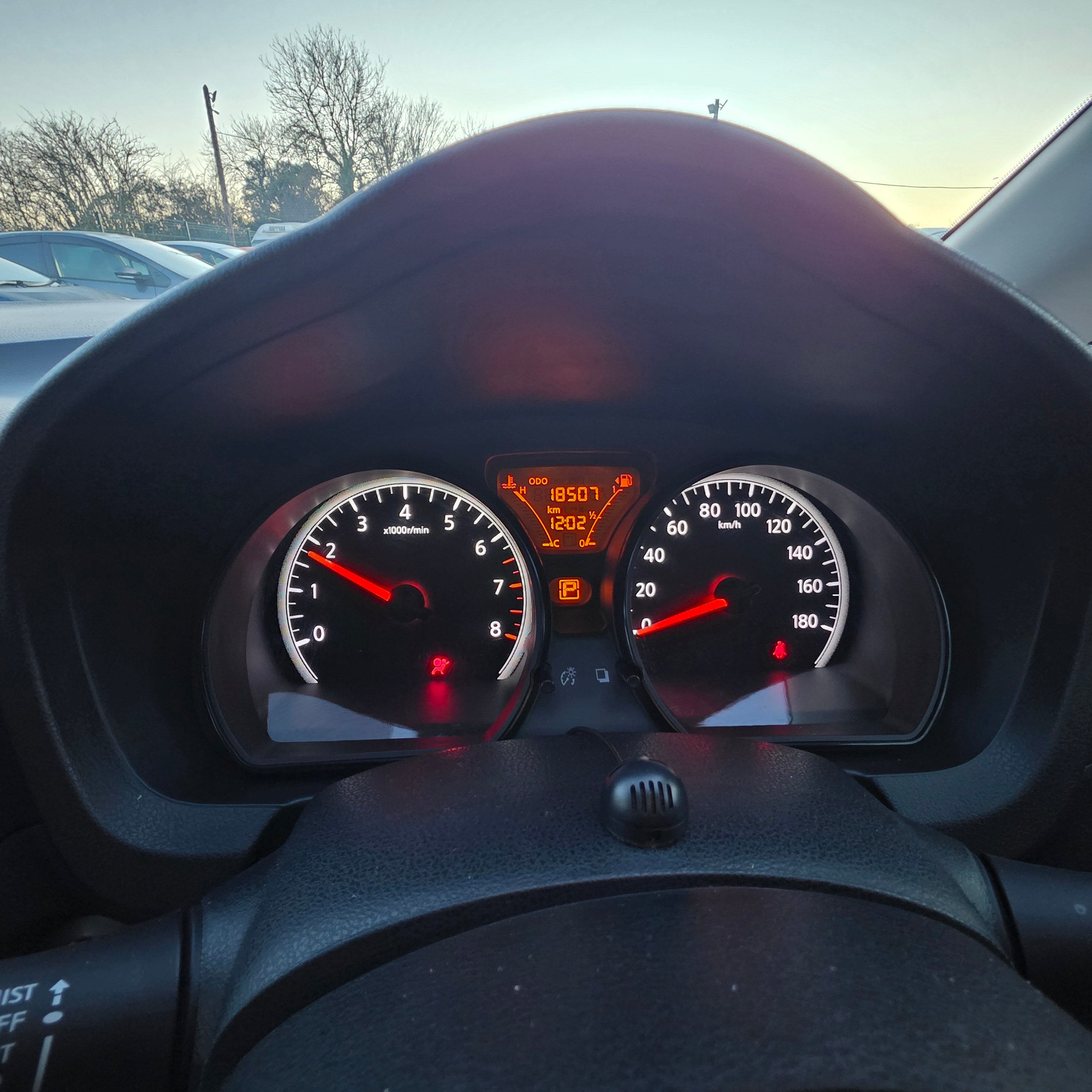 Nissan Note 2017 Automatic